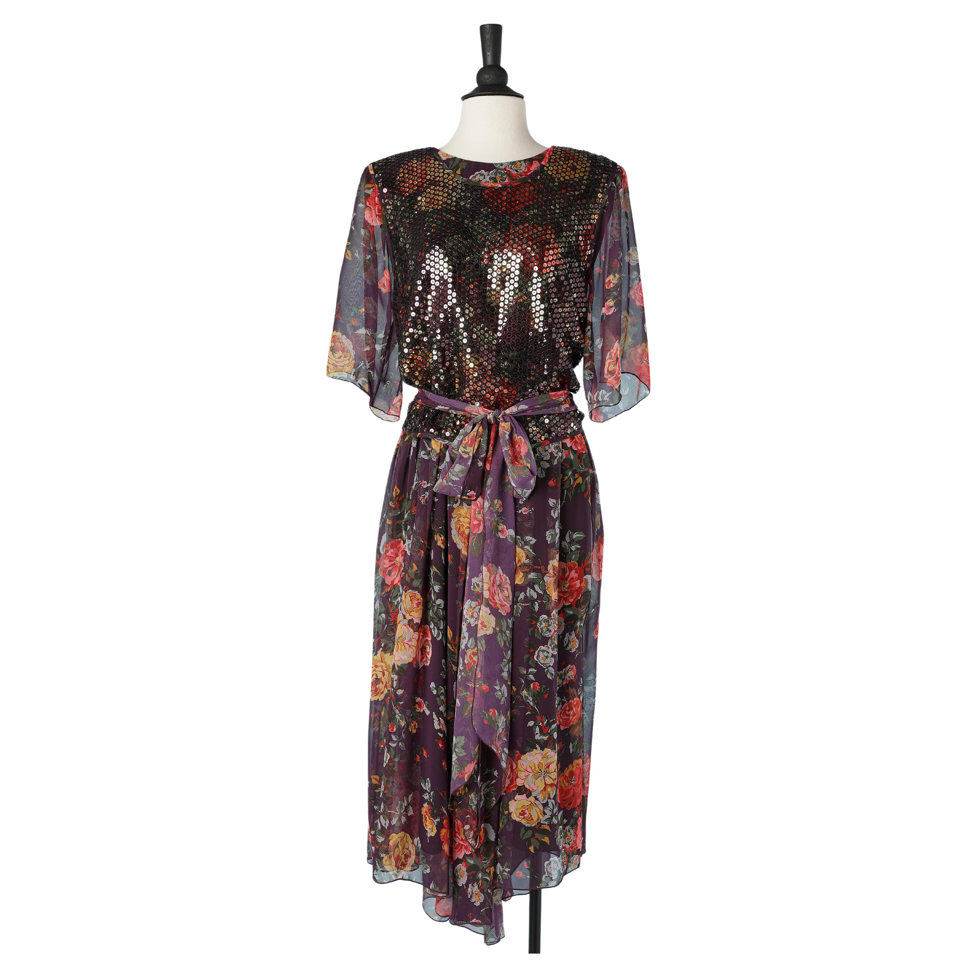 Flower printed dress with sequin on the top front and fabric belt Holly Harp  For Sale