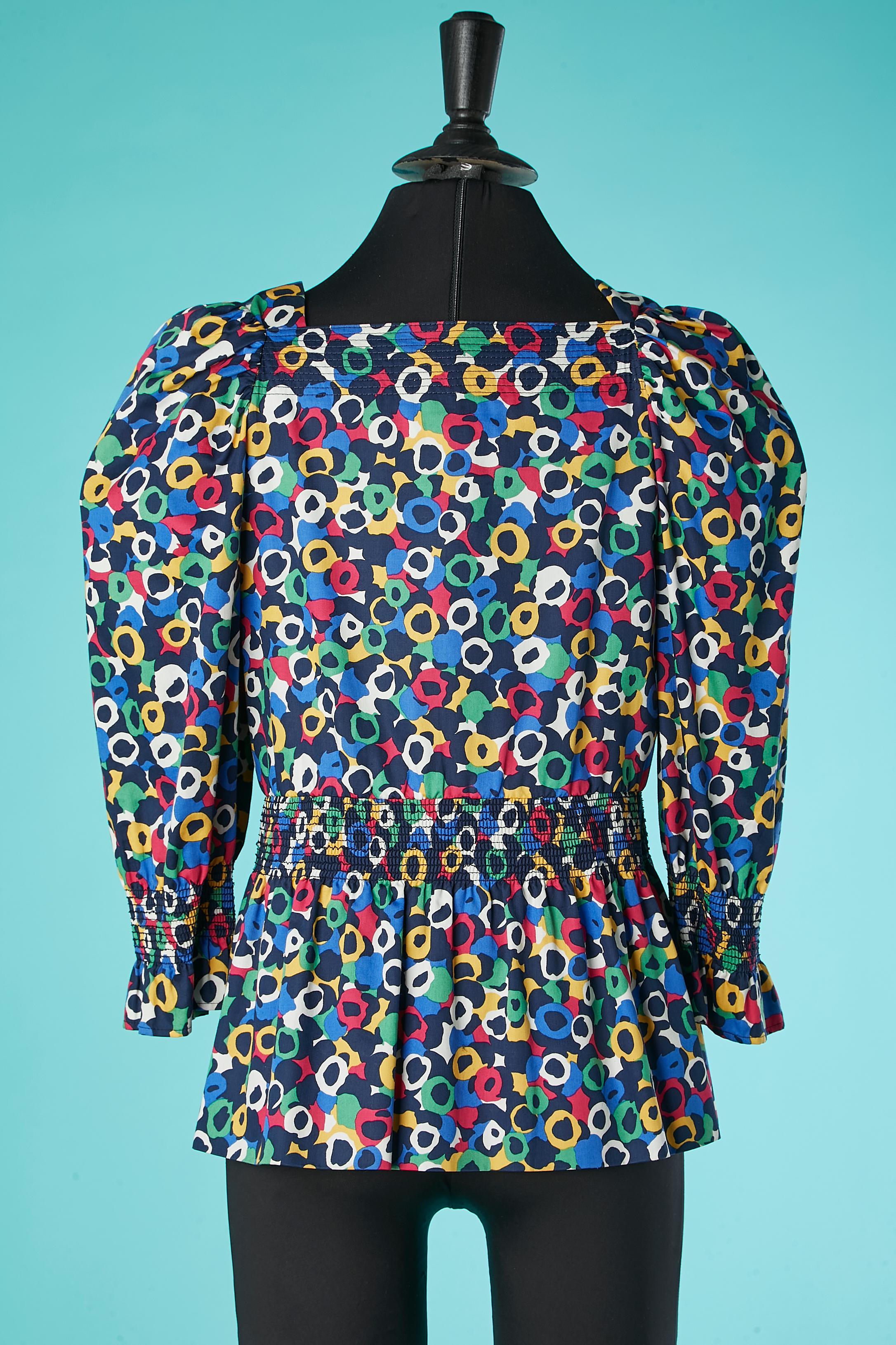 Flower printed top with button in the middle front Yves Saint Laurent Variation  For Sale 1