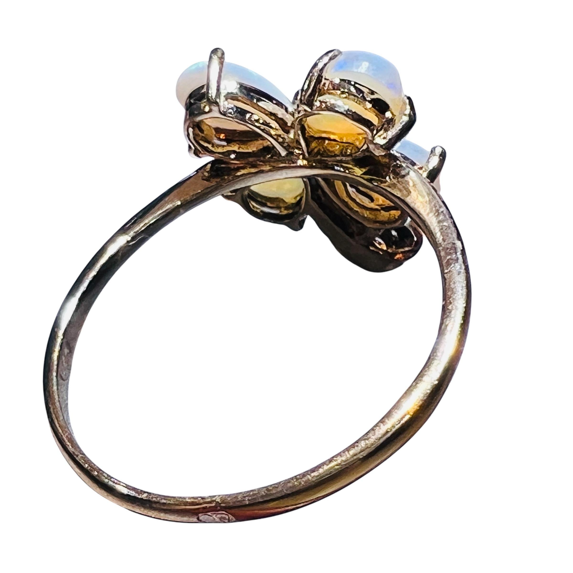 Flower” Ring 9 Carat Yellow Gold Opals And Diamonds For Sale 2