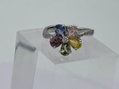 Flower ring sapphires, diamonds, 18k