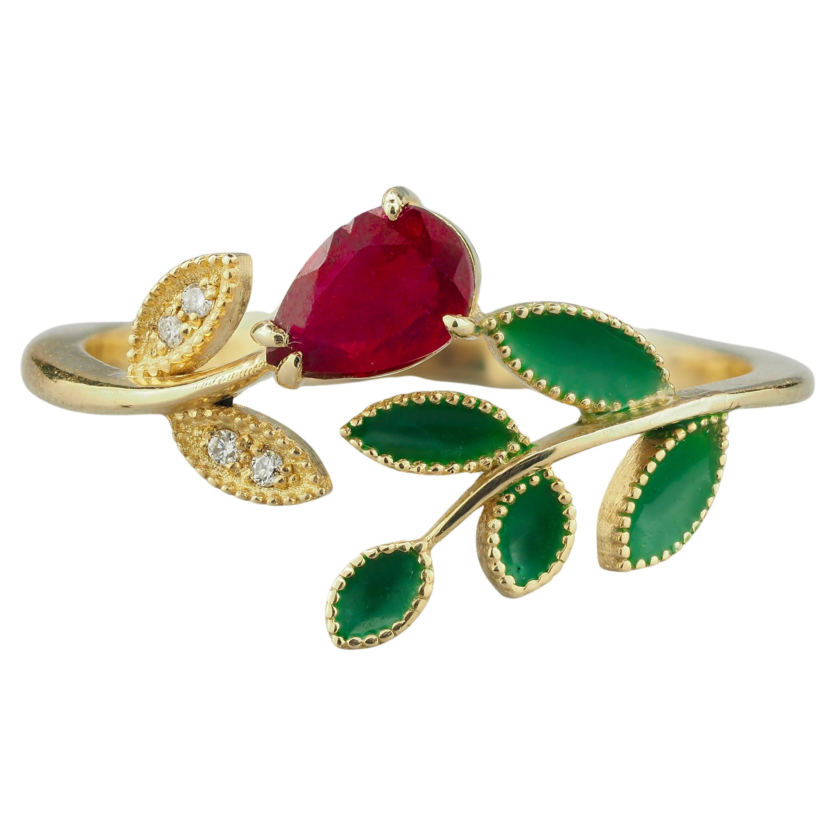 Flower ring with ruby in 14k gold.  For Sale