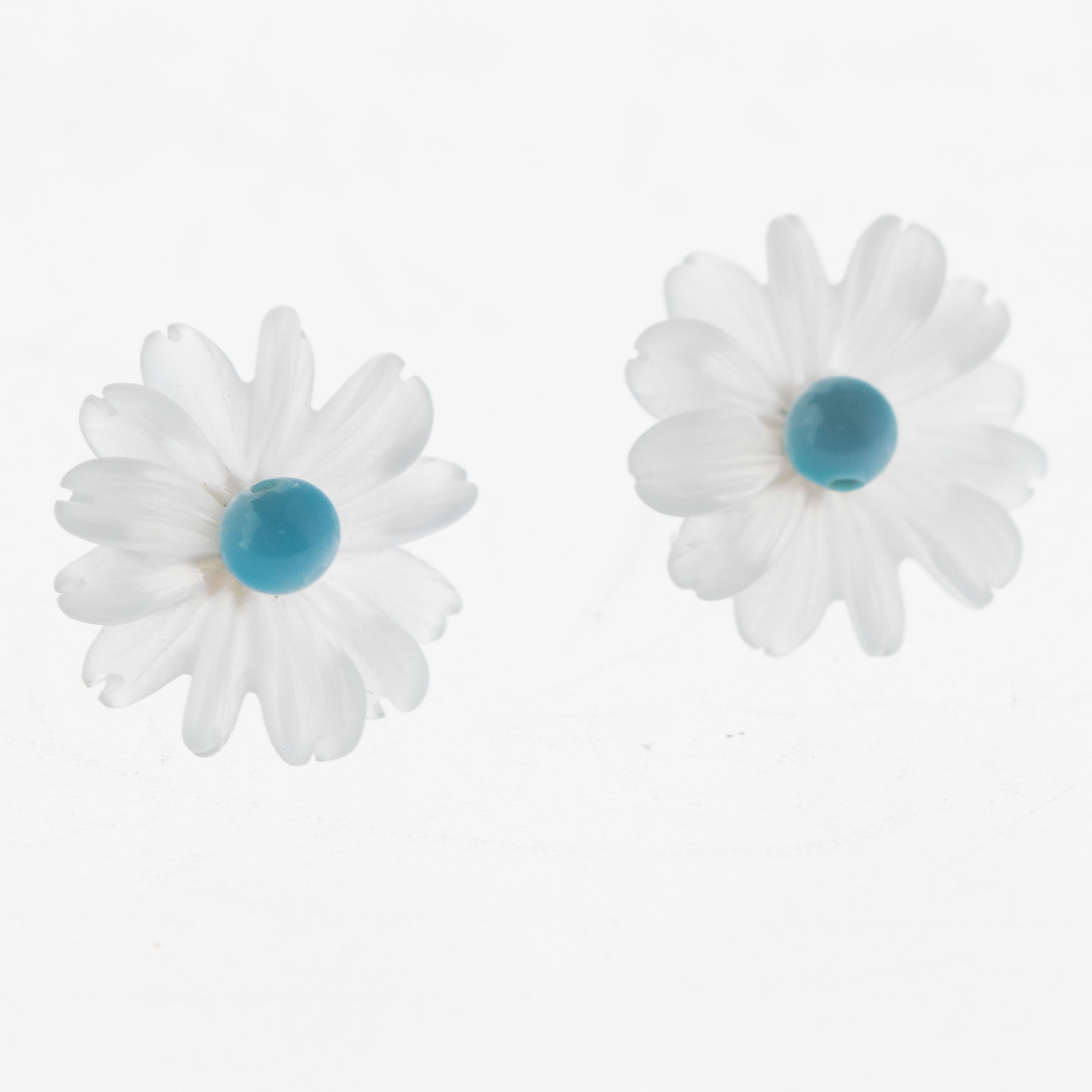 Pendientes Flor Roca Cristal Ágata Tallada Oro 18 Kilates Tallón Hecho a Mano Italiano en Nuevo estado para la venta en Milano, IT