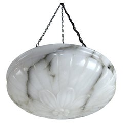 Art Deko-Deckenleuchte aus Alabaster in Blumenform