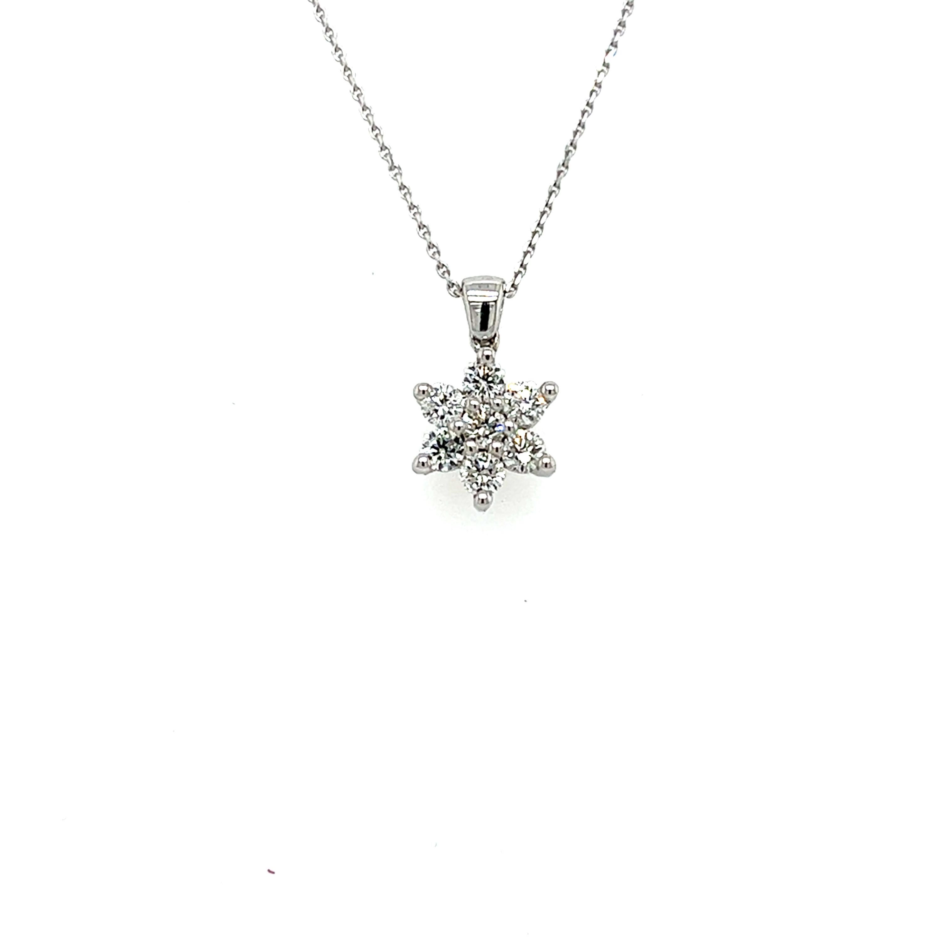 Brilliant Cut Flower Shaped Diamond Necklace 0.31 Cts Mounted on 18Kt White Gold