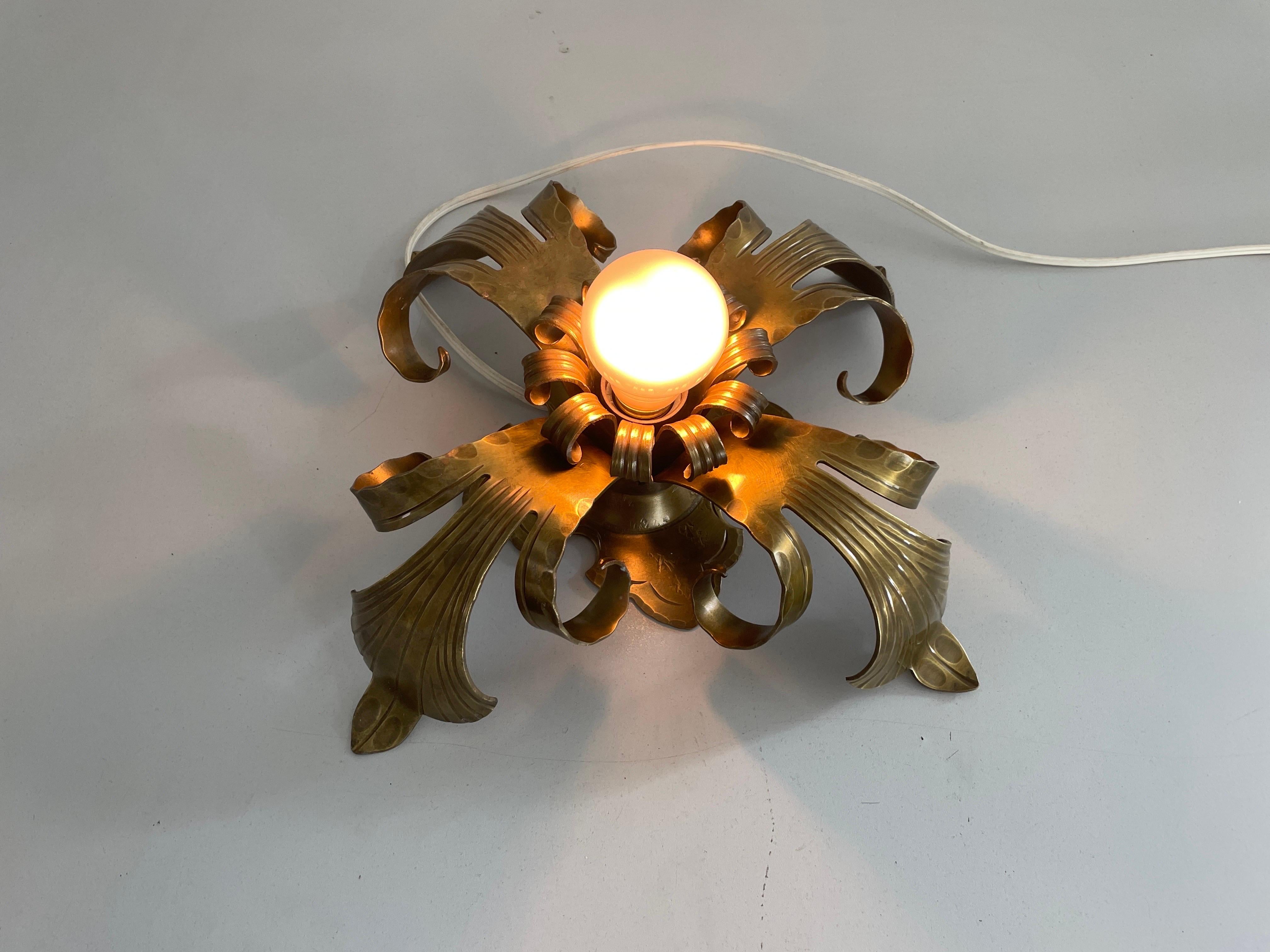 Flower Shaped Heavy Brass Pendant Lamp by Hans Möller, 1960s, Germany For Sale 8