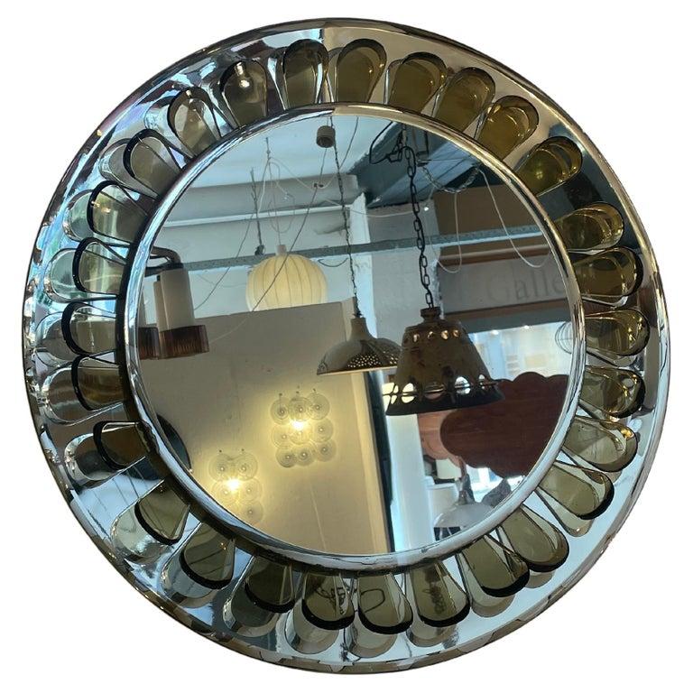 Flower Shaped Mirror by Max Ingrand for Fontana Arte, Italy, 1960S In Good Condition For Sale In Brussels, BE