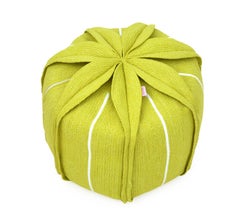 Flower Shaped Pouf - Eucharis Lime Small