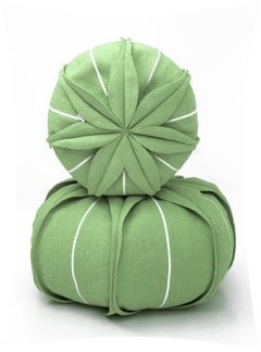 Flower Shaped Pouf - Eucharis Green Small