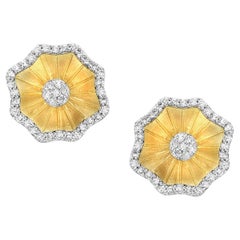 Flower Shaped Stud Earrings in 14k Yellow Gold with Diamonds on Edge & Center