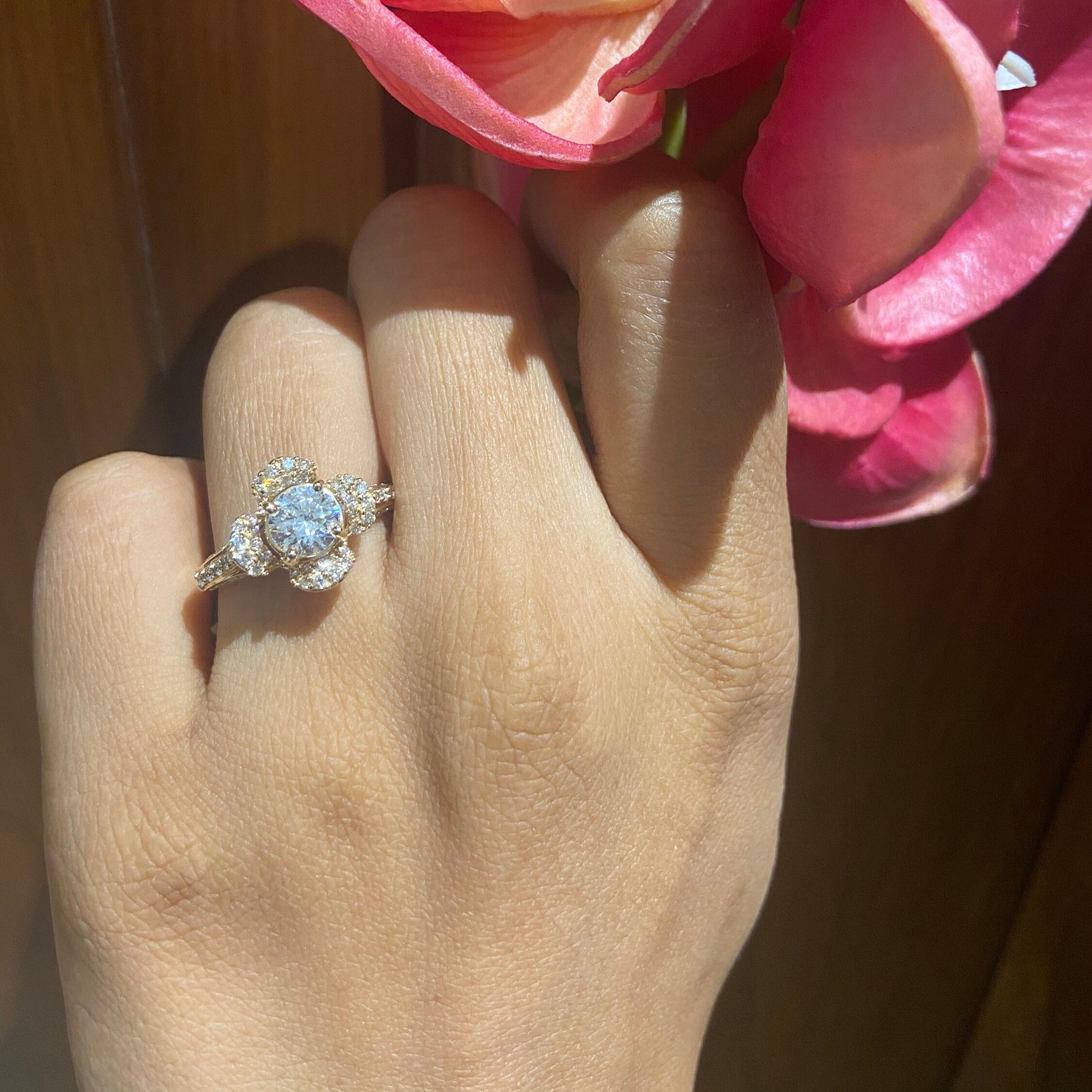 Art déco Bague de mariage en or massif 14K avec solitaire en forme de fleur et diamant naturel (certifié) en vente