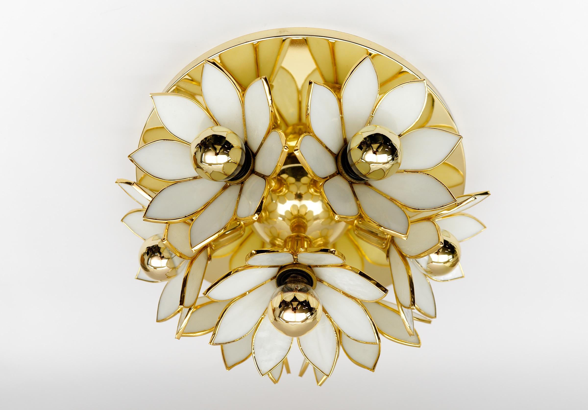 Flower Spherical Wall or Ceiling Lamps in Brass, 1960s im Angebot 5