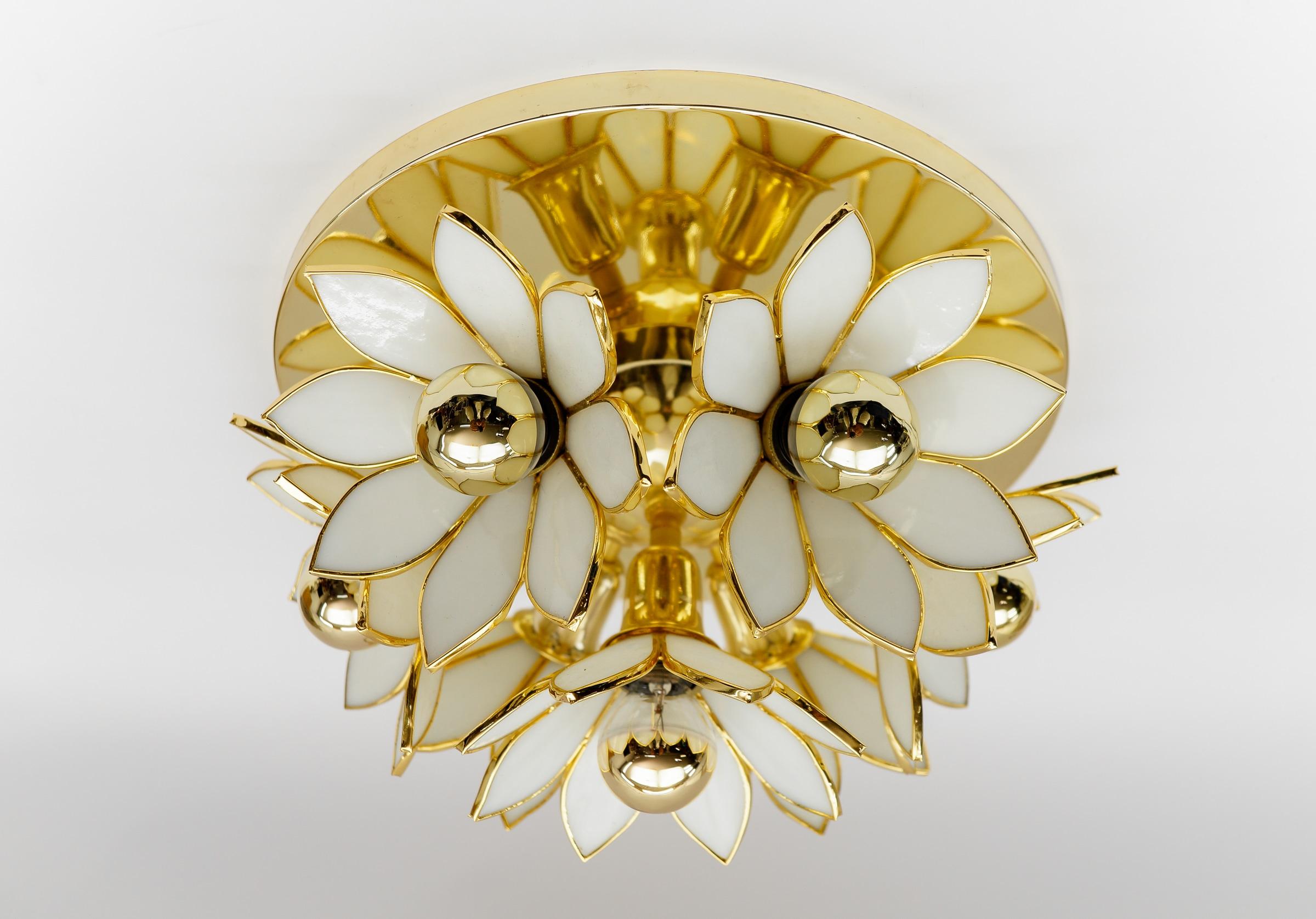Flower Spherical Wall or Ceiling Lamps in Brass, 1960s (Aluminium) im Angebot