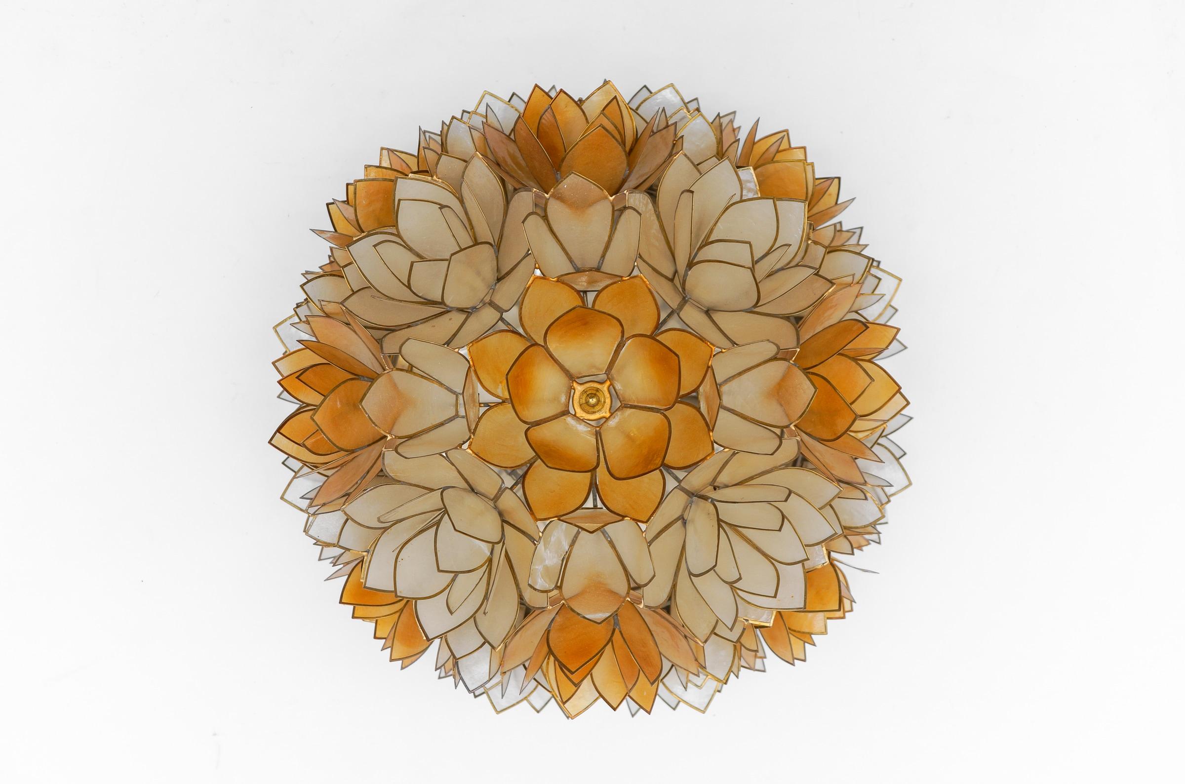 Flower Spherical Wall or Ceiling Lamps Made of Mother-of-Pearl in Orange, 1960s In Good Condition For Sale In Nürnberg, Bayern