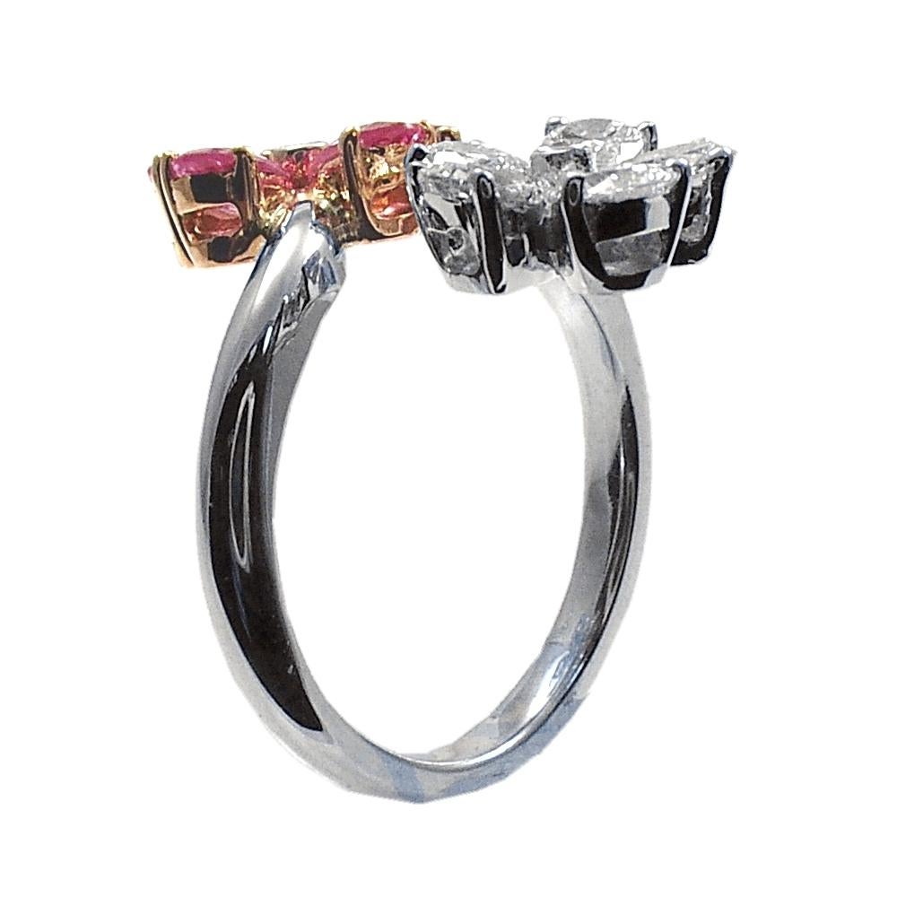 Ring im Blumenblumenstil mit 1,00 Karat Diamant / 1,35 Karat rosa Saphir (Tropfenschliff) im Angebot