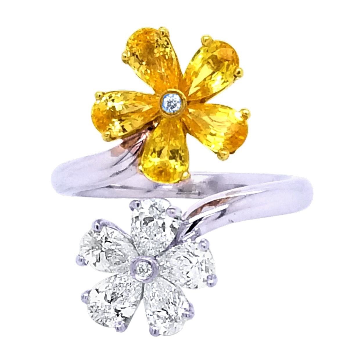 Bague en forme de fleur avec saphir jaune 1,57 carat et diamants de 1,00 carat en vente