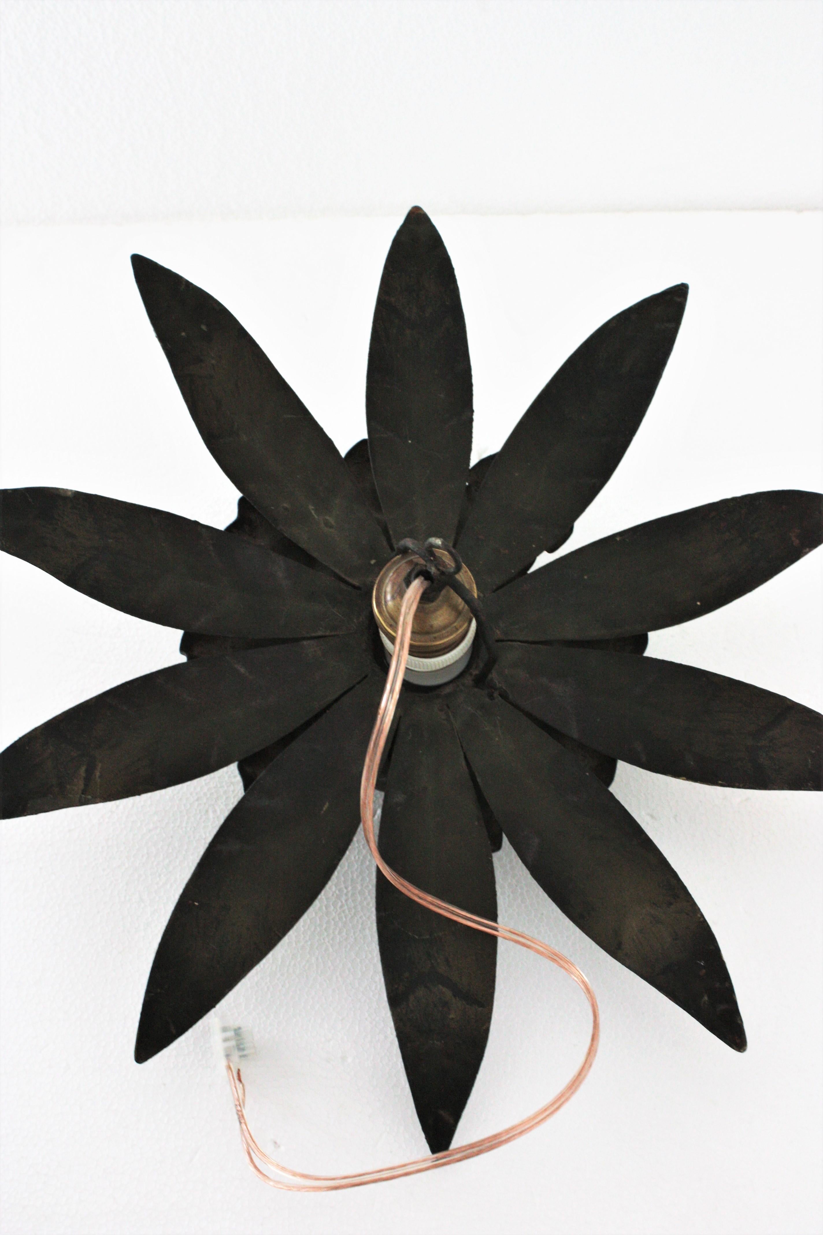 Sunburst Flower Light Fixture in Gilt Bronze Patinated Metal 10