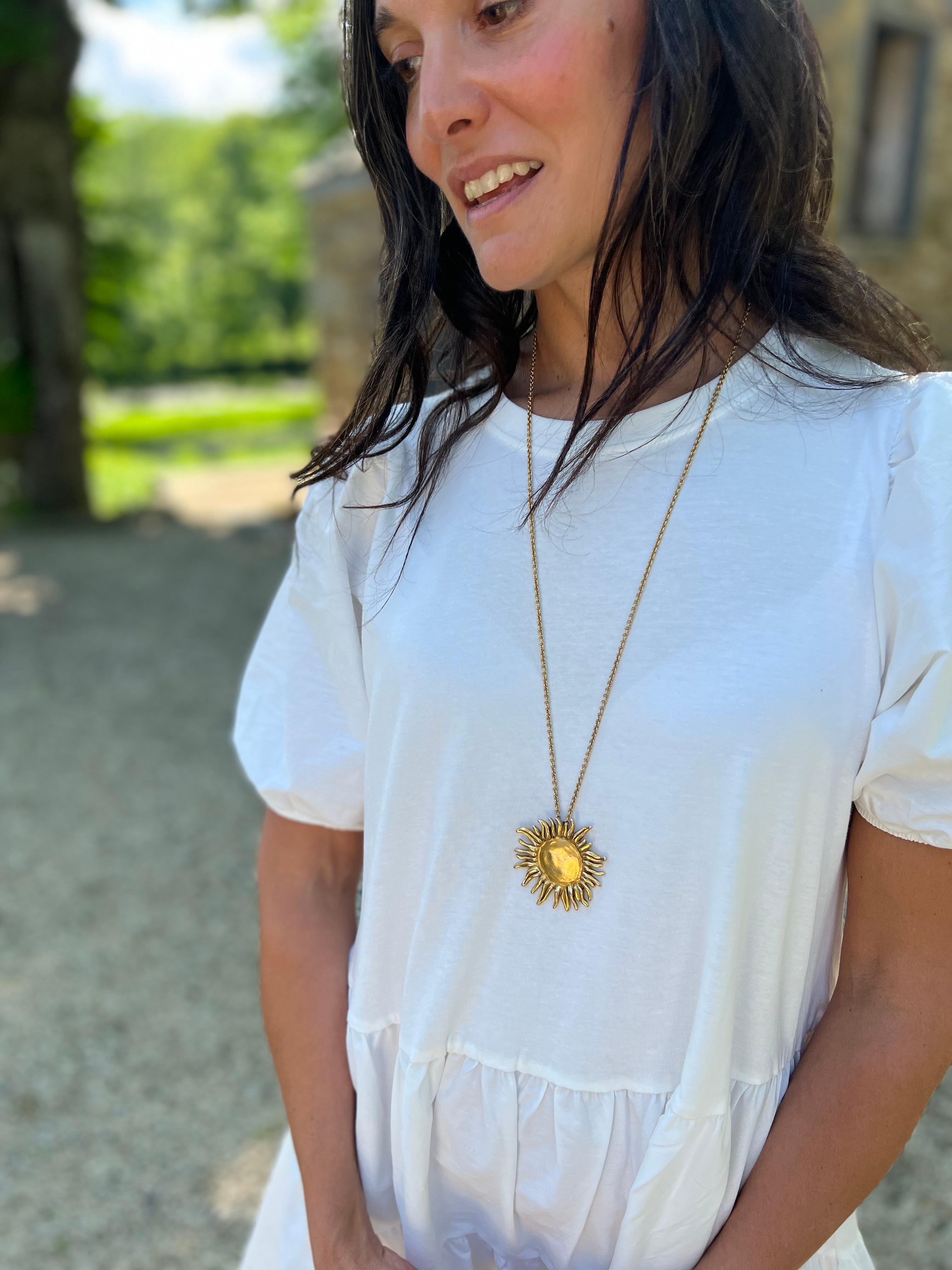 Flower Sunflower  Pendant Necklace by Janet Mavec in 18kt gold/brass In New Condition For Sale In Califon, NJ