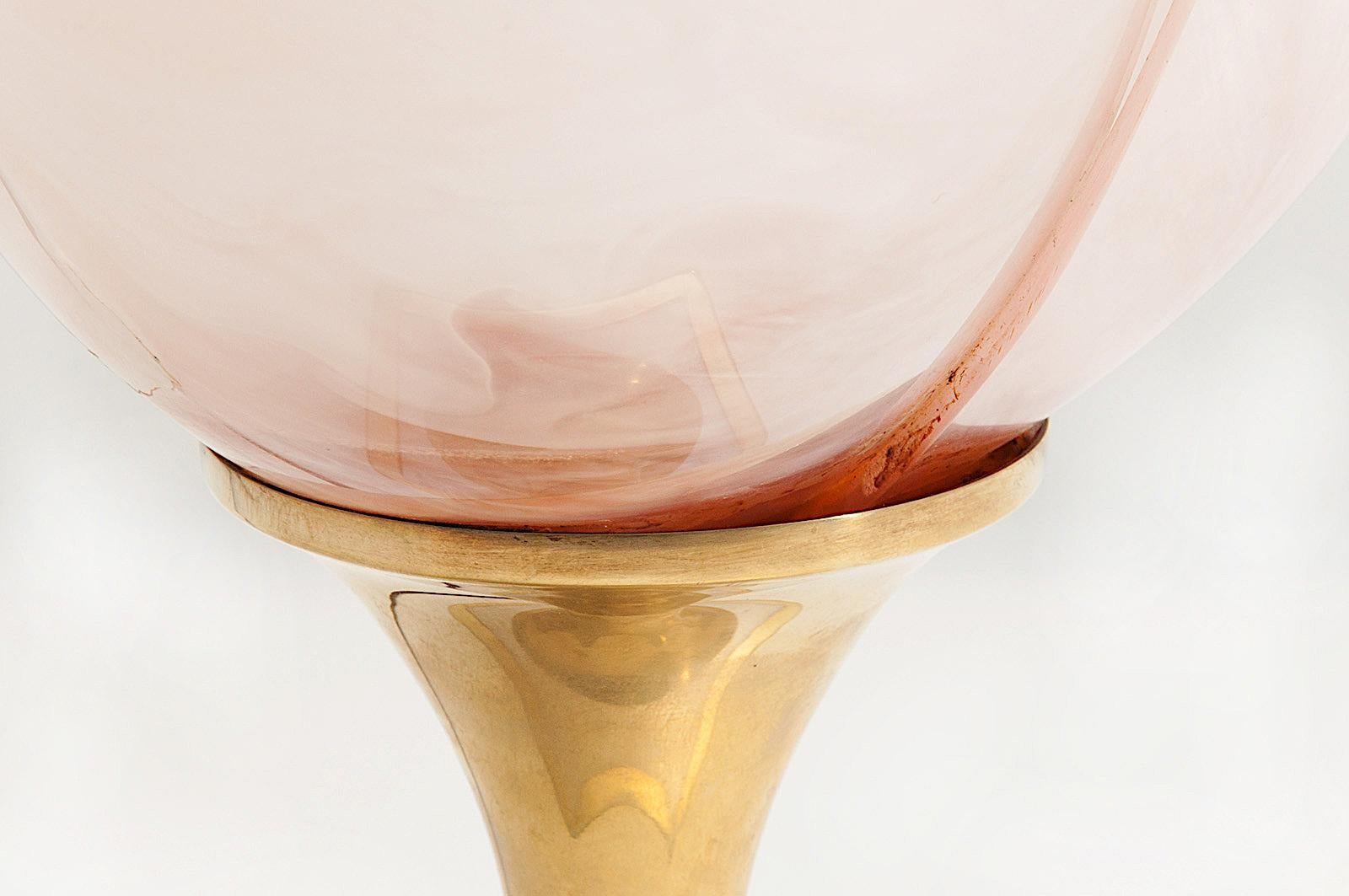 Organic Modern Flower Table Lamp, by Rougier, 6 Petals Model, Pink Color, 1970 France, in Resin