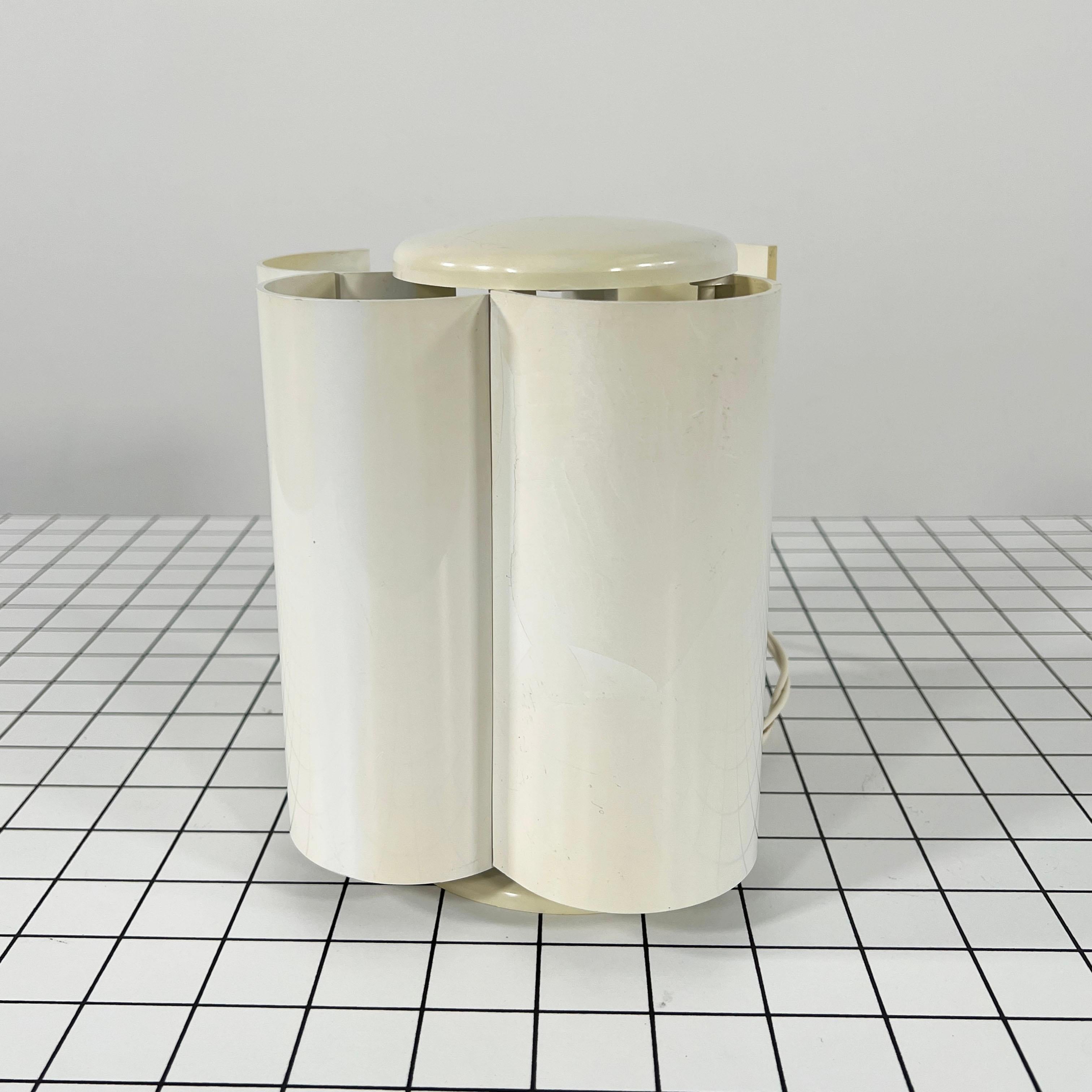 Flower Table Lamp by Studio D.A. for Lamperti, 1970s For Sale 4