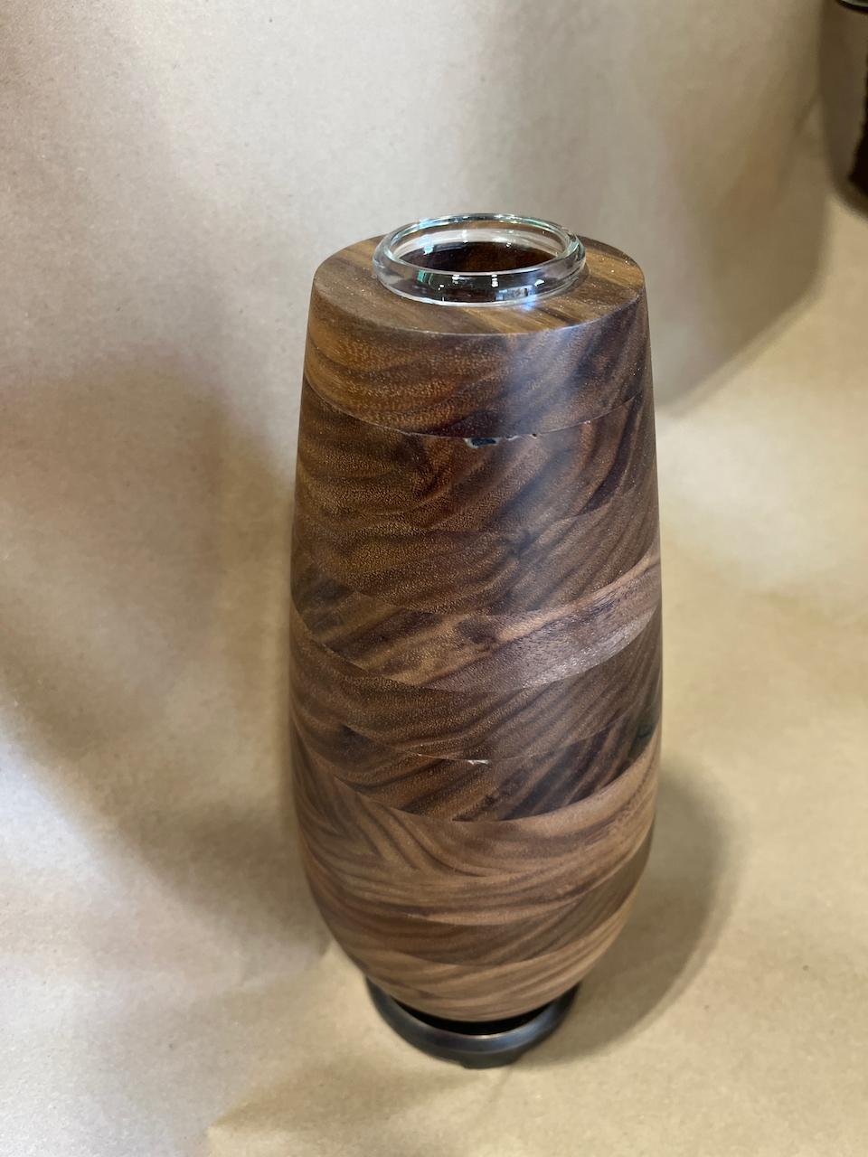 Flower Vase in Walnut Wood and Bronze by Alabama Sawyer In New Condition For Sale In Birmingham, AL