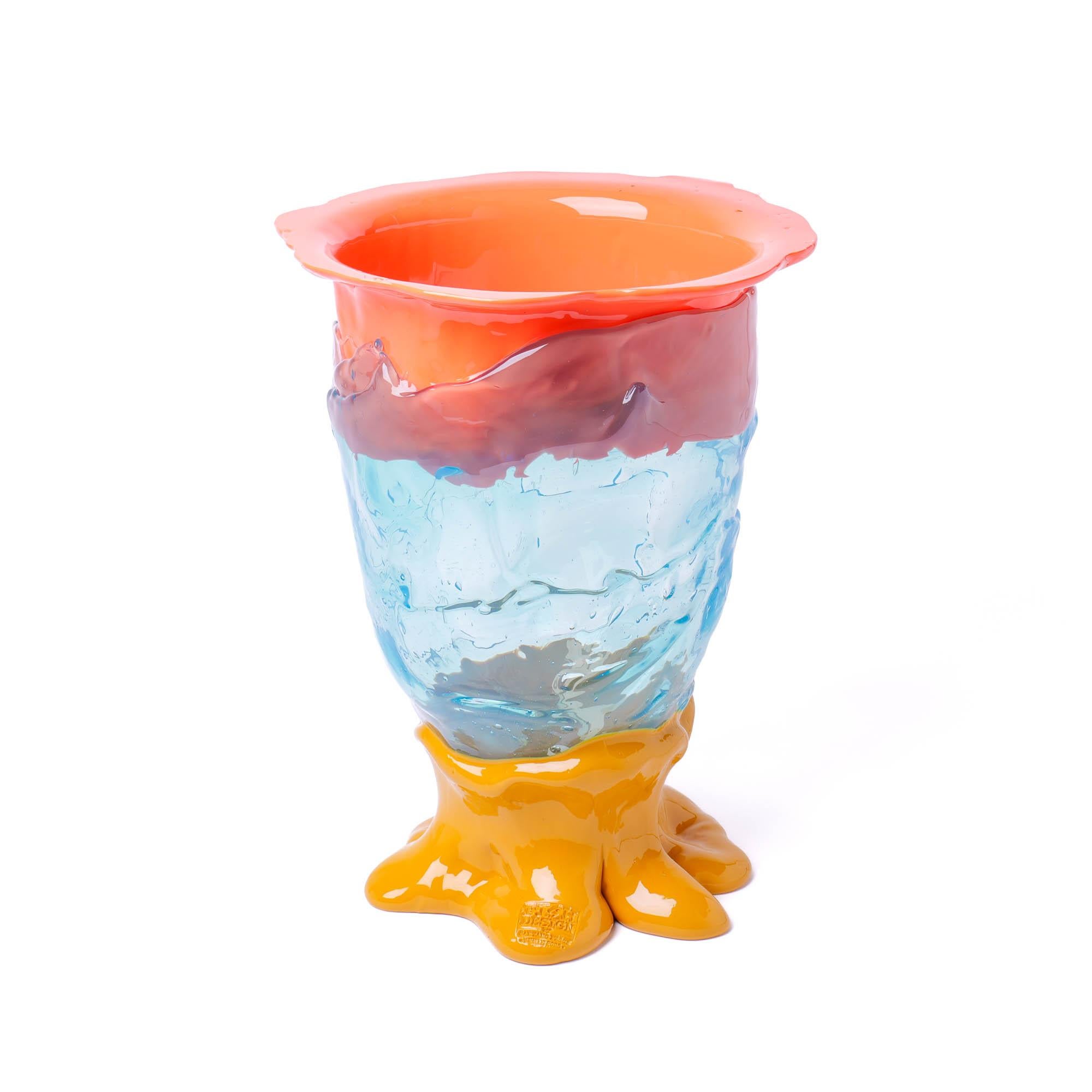 Flower Vase L - Fish Design by Gaetano Pesce Pastel Orange, Clear Aqua, Ochre For Sale 1