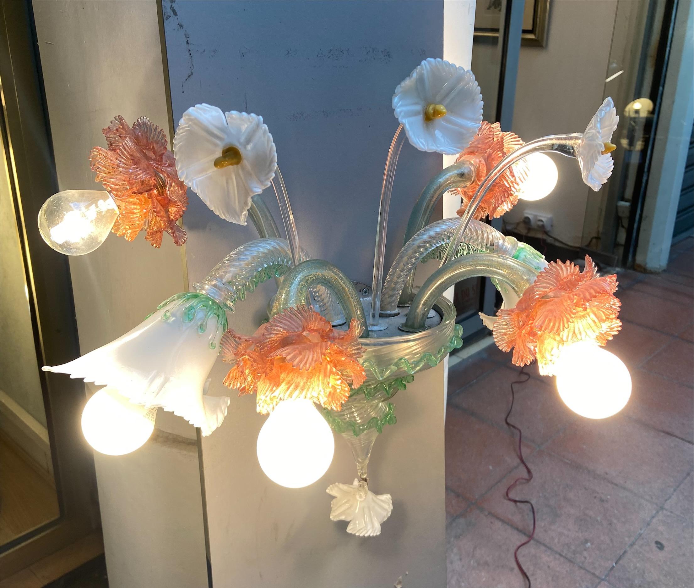 Flower Wall Lamp, Murano Glass and Steel, 1960 For Sale 1