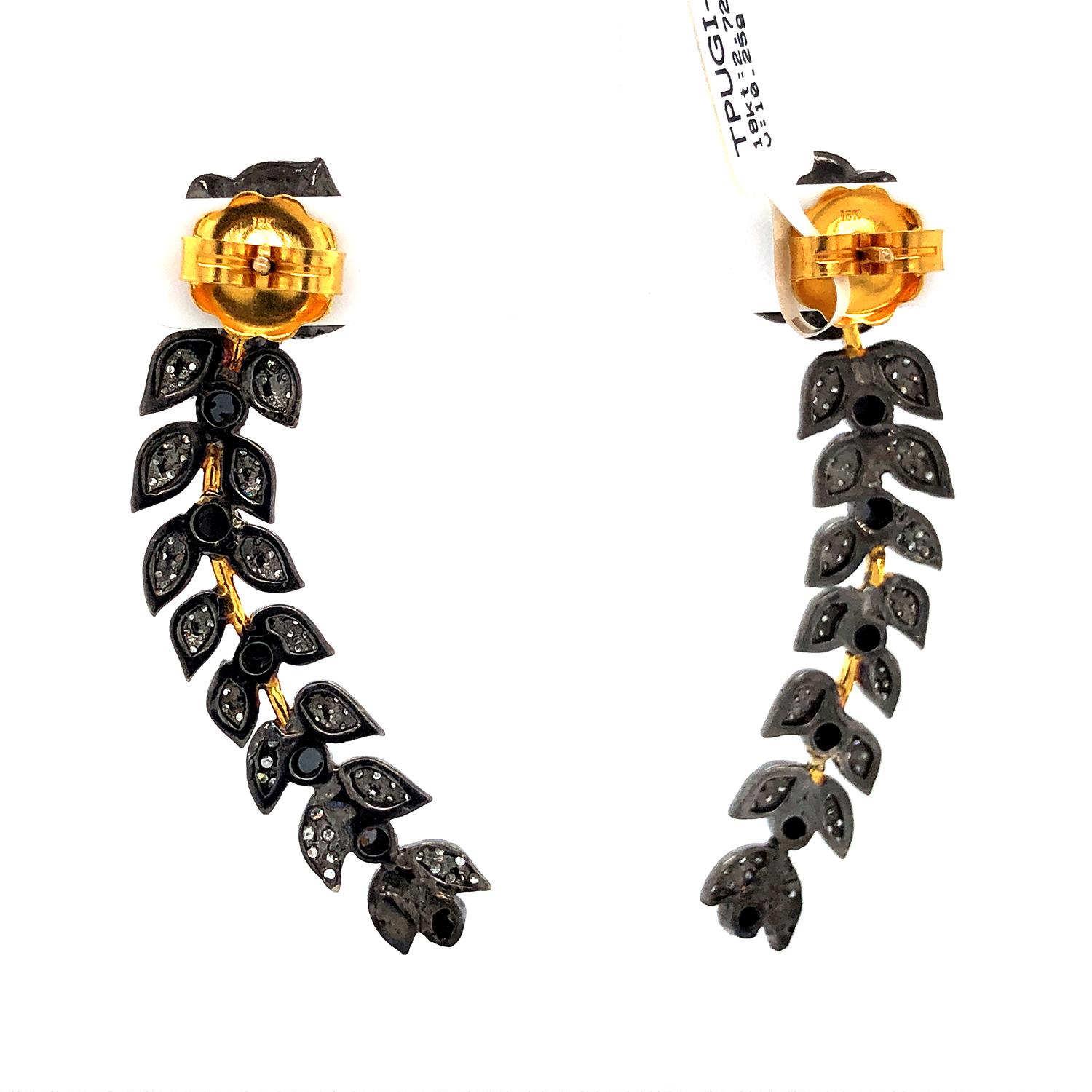 Flower With Leaf Shaped Earrings With Diamonds Made In 18k Yellow Gold & Silver In New Condition For Sale In New York, NY