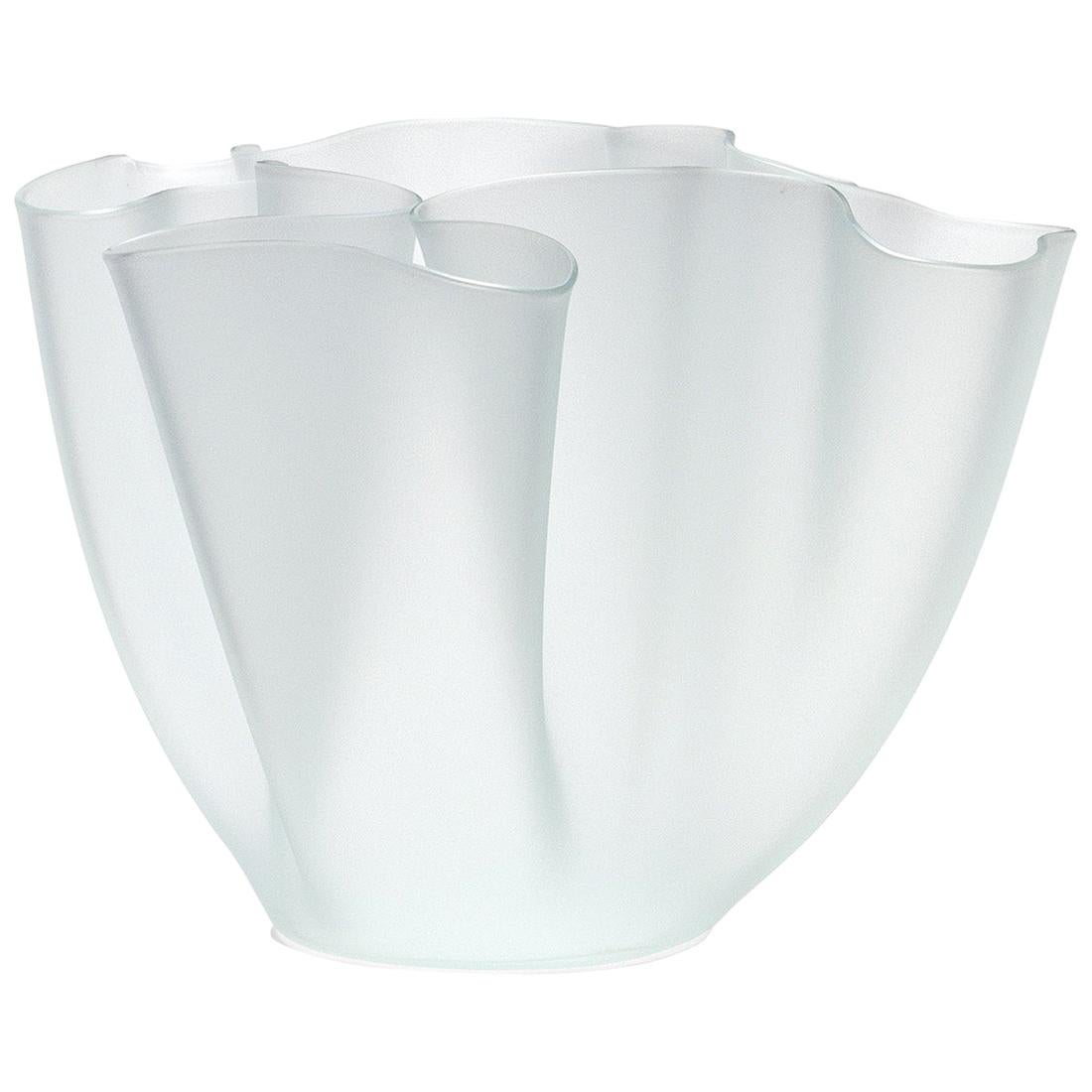 Vaso bianco fiorito in vendita