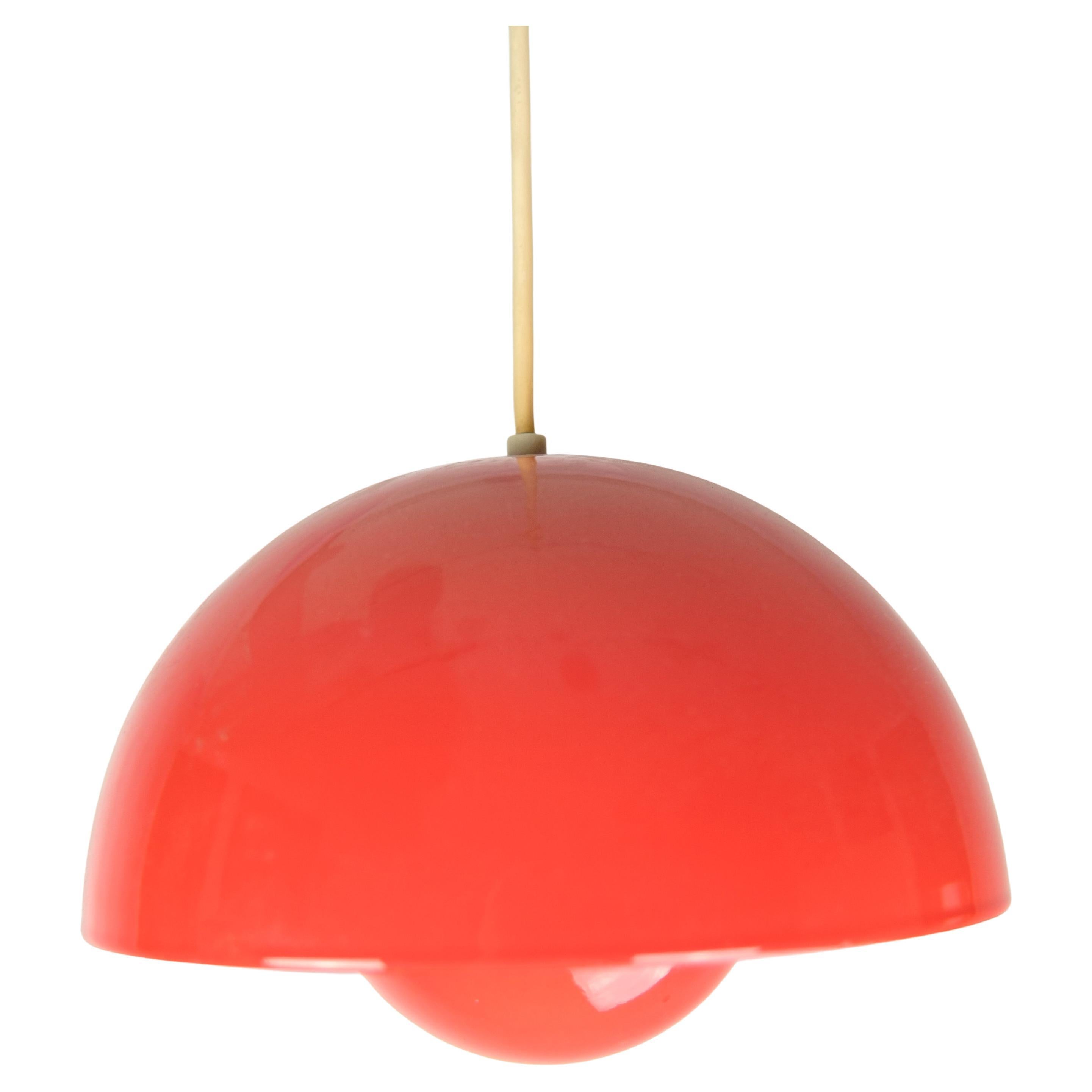 Blumentopf-Deckenleuchte Modell VP1 von Verner Panton VP1 aus den 1970er Jahren