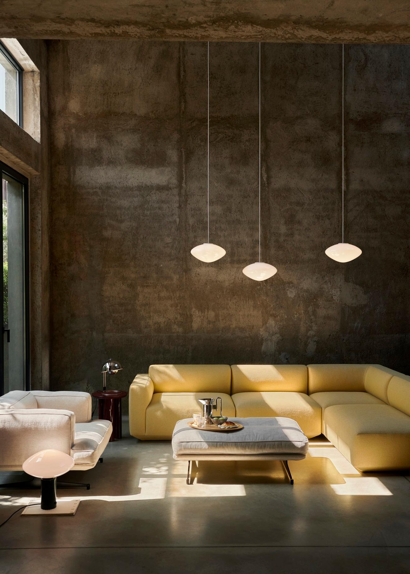 Flowerpot VP4, Chrome-Plated , Table Lamp by Verner Panton for &Tradition Metal en venta