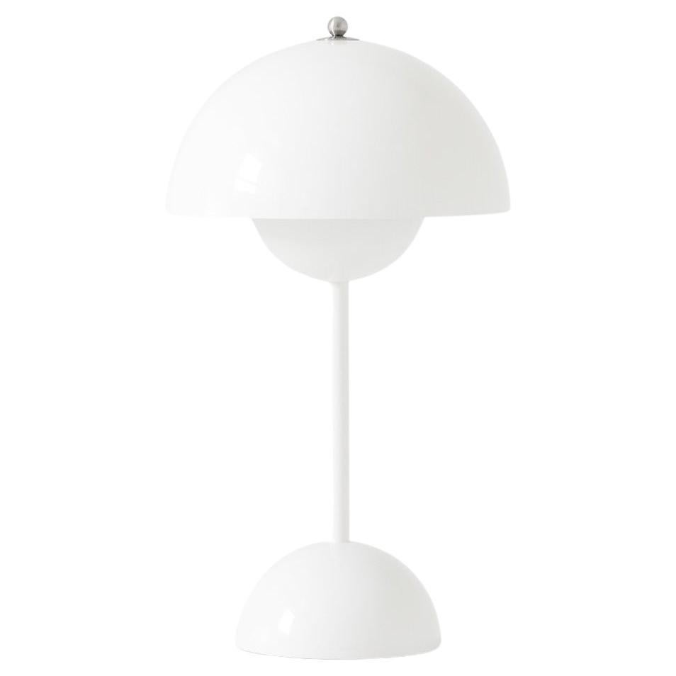 Flowerpot Vp9 Portable Glossy White Table Lamp from Verner Panton For Sale  at 1stDibs | flowerpot vp9 verner panton 1968 - rechargeable table lamp,  verner panton vp9