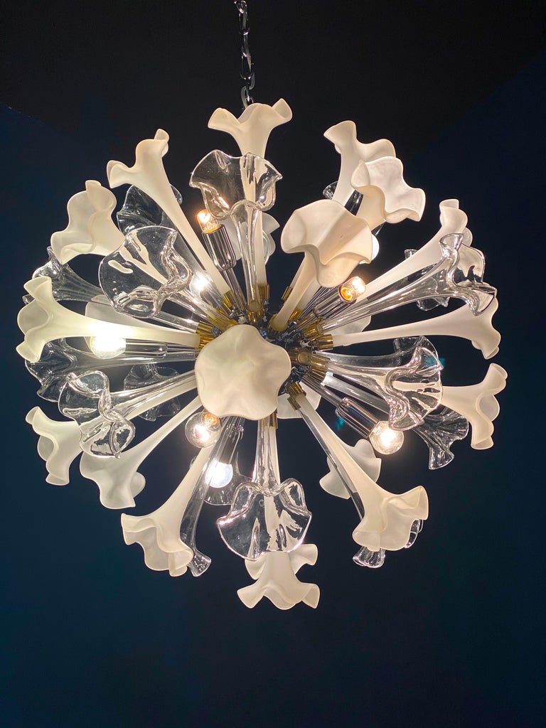 Blown Glass Flowers Sputnik Amazing Modern Murano Glass Chandelier For Sale