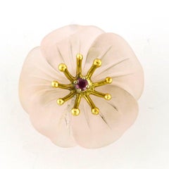 Flowershaped brooch with ruby and pink quartz 18k yellow gold 7.7 grams