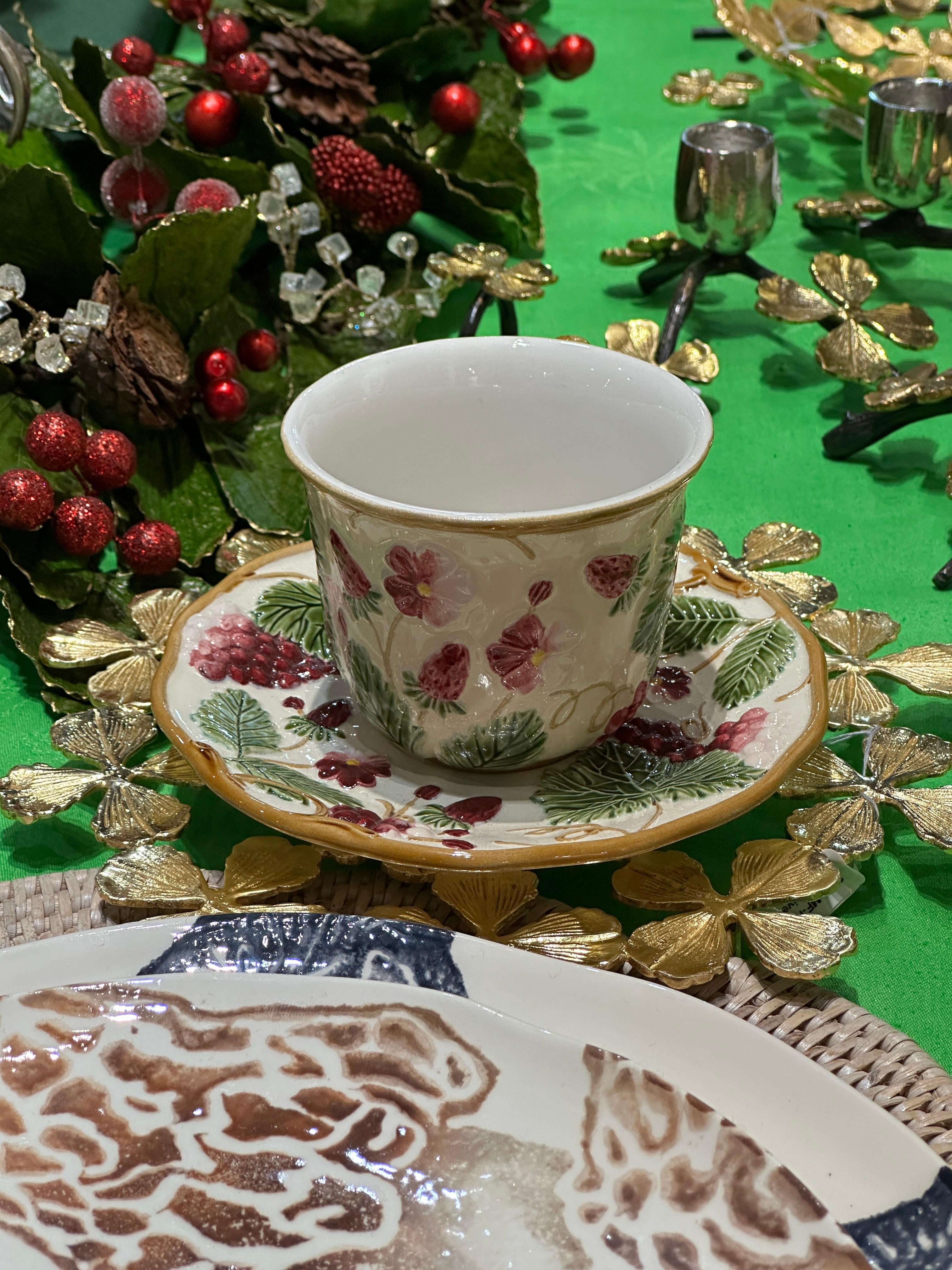 Blumen-Teekanne für 2 „George Sand“ aus weißer Farbe (21. Jahrhundert und zeitgenössisch) im Angebot