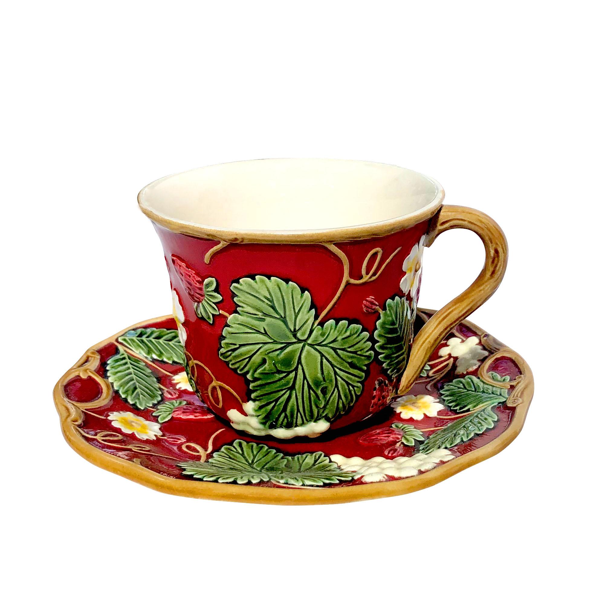 Very original set of 2 earthenware teacups in the 