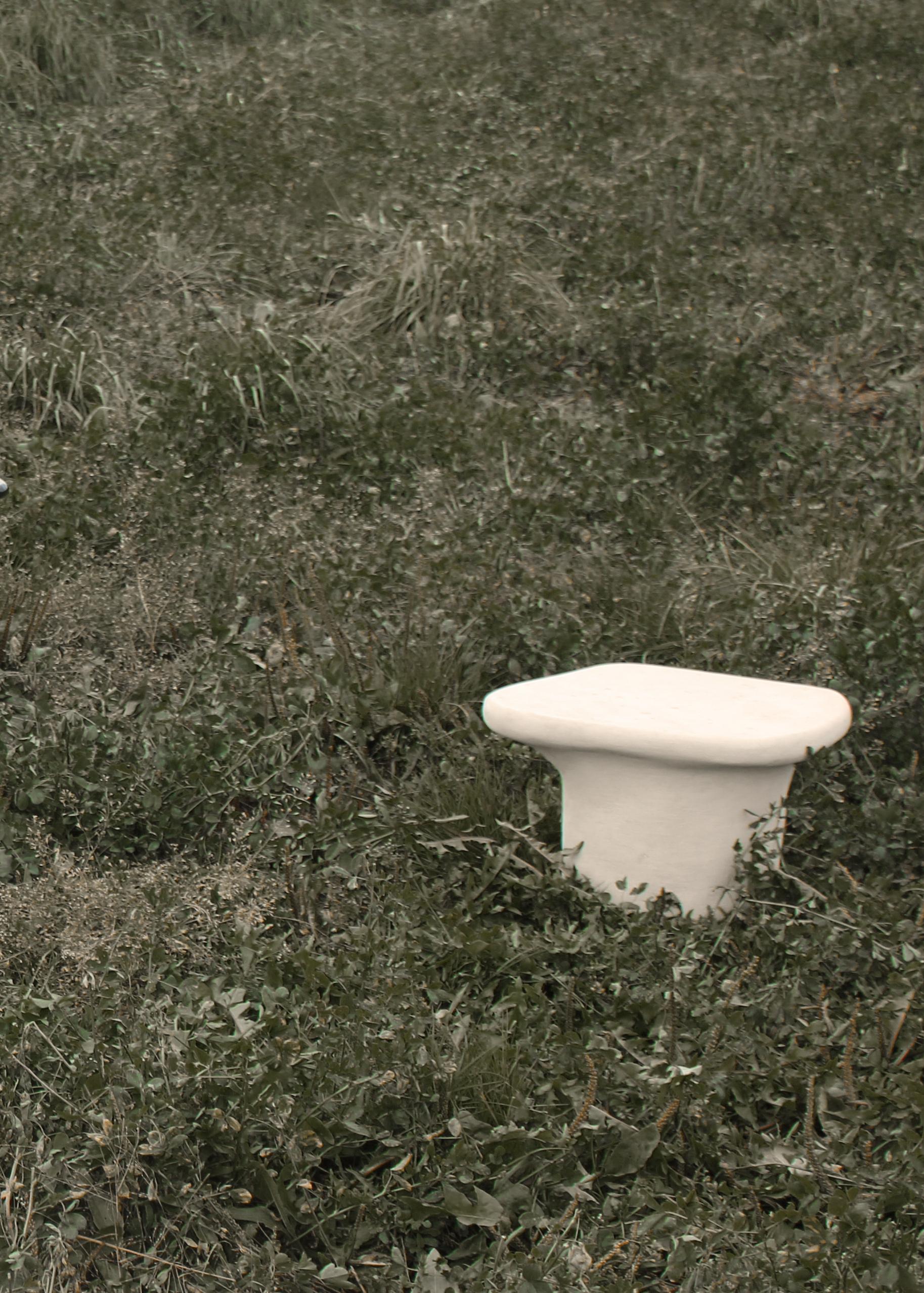 Taburete Flowform V de Aeny Studio en Nuevo estado para la venta en Geneve, CH
