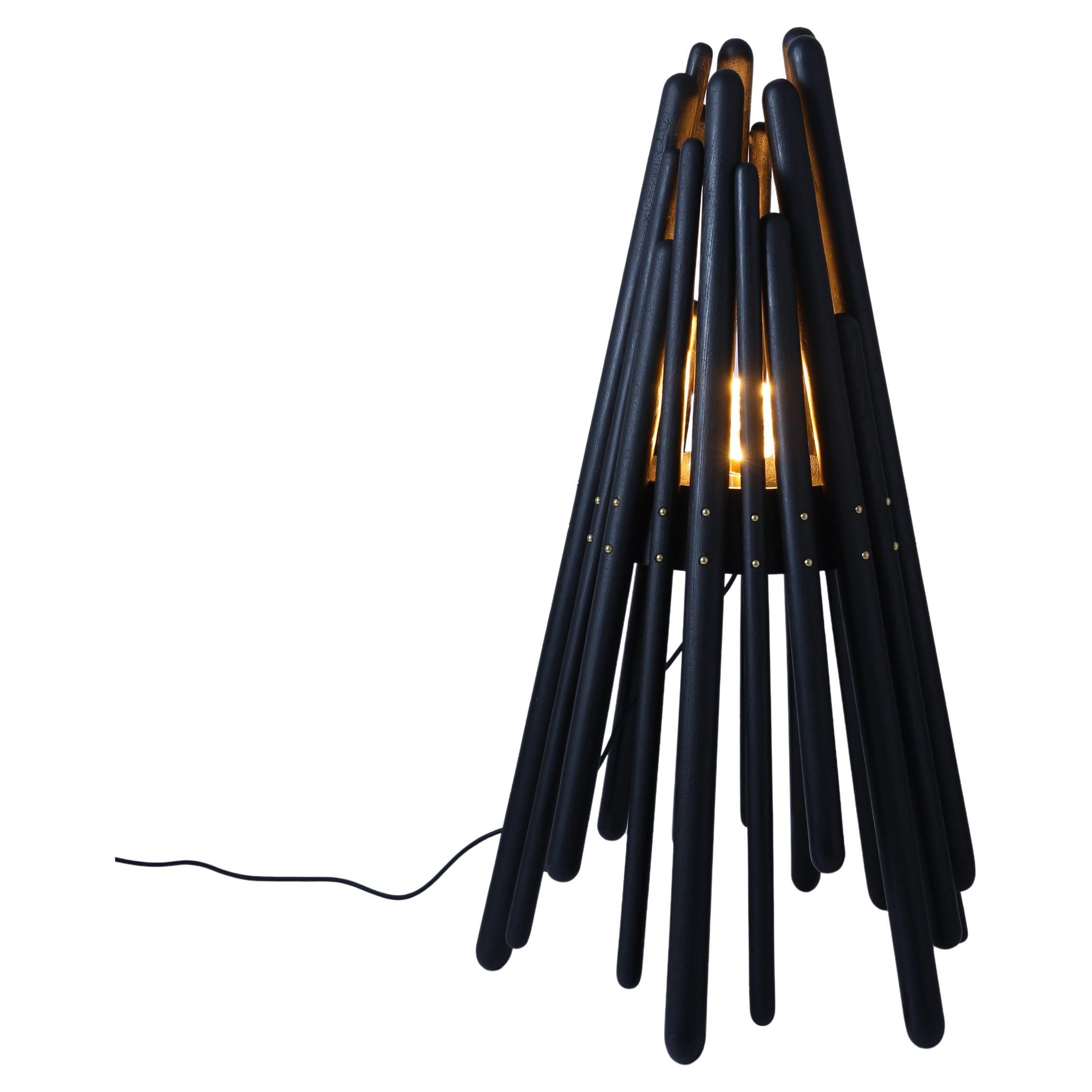 Flowlight Hand-Carved Mid-Century Modern Light Massivholz Stehleuchte BLAZE Schwarz