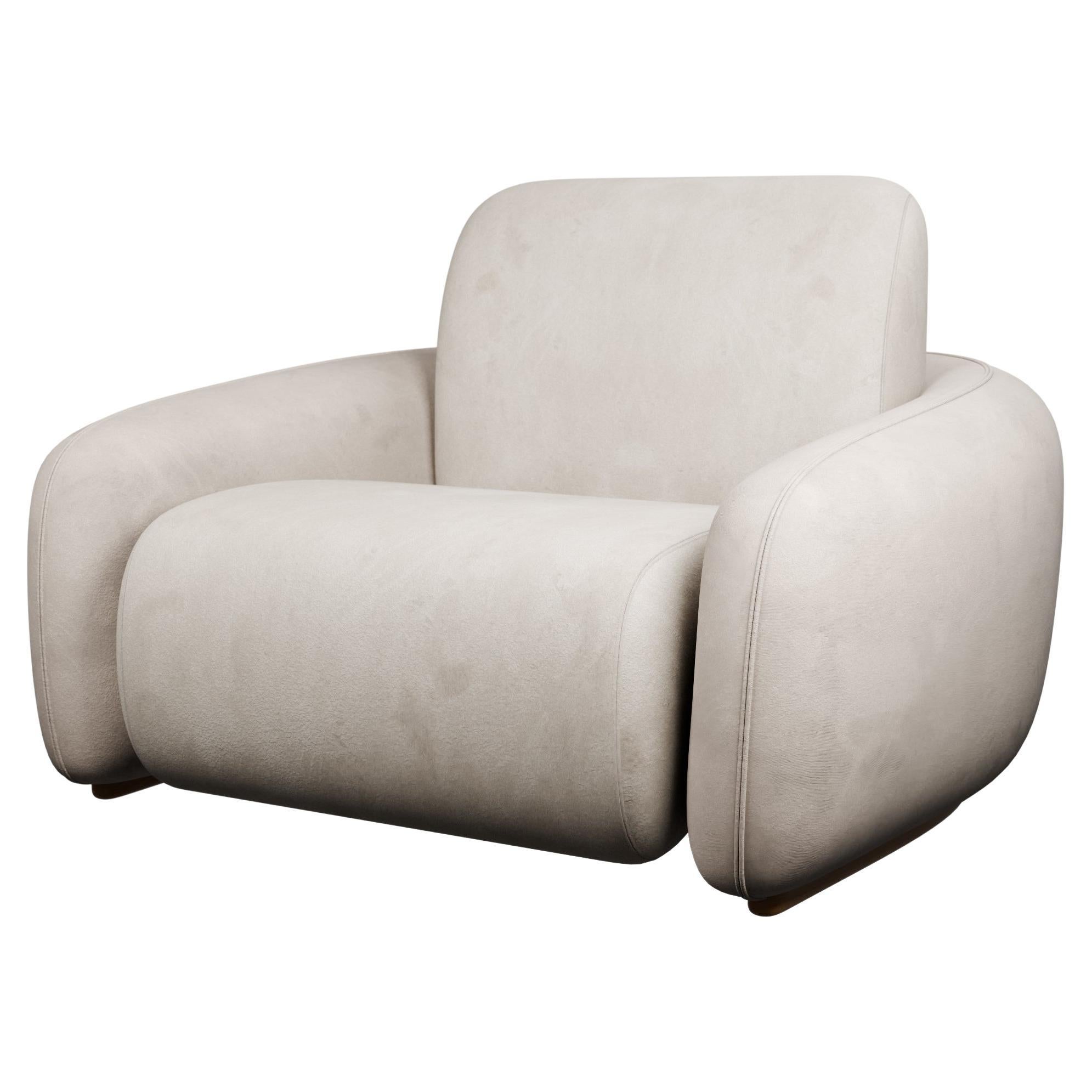 Fluffy Cotton Armchair Cream velvet handcrafted by Murmurio For Sale