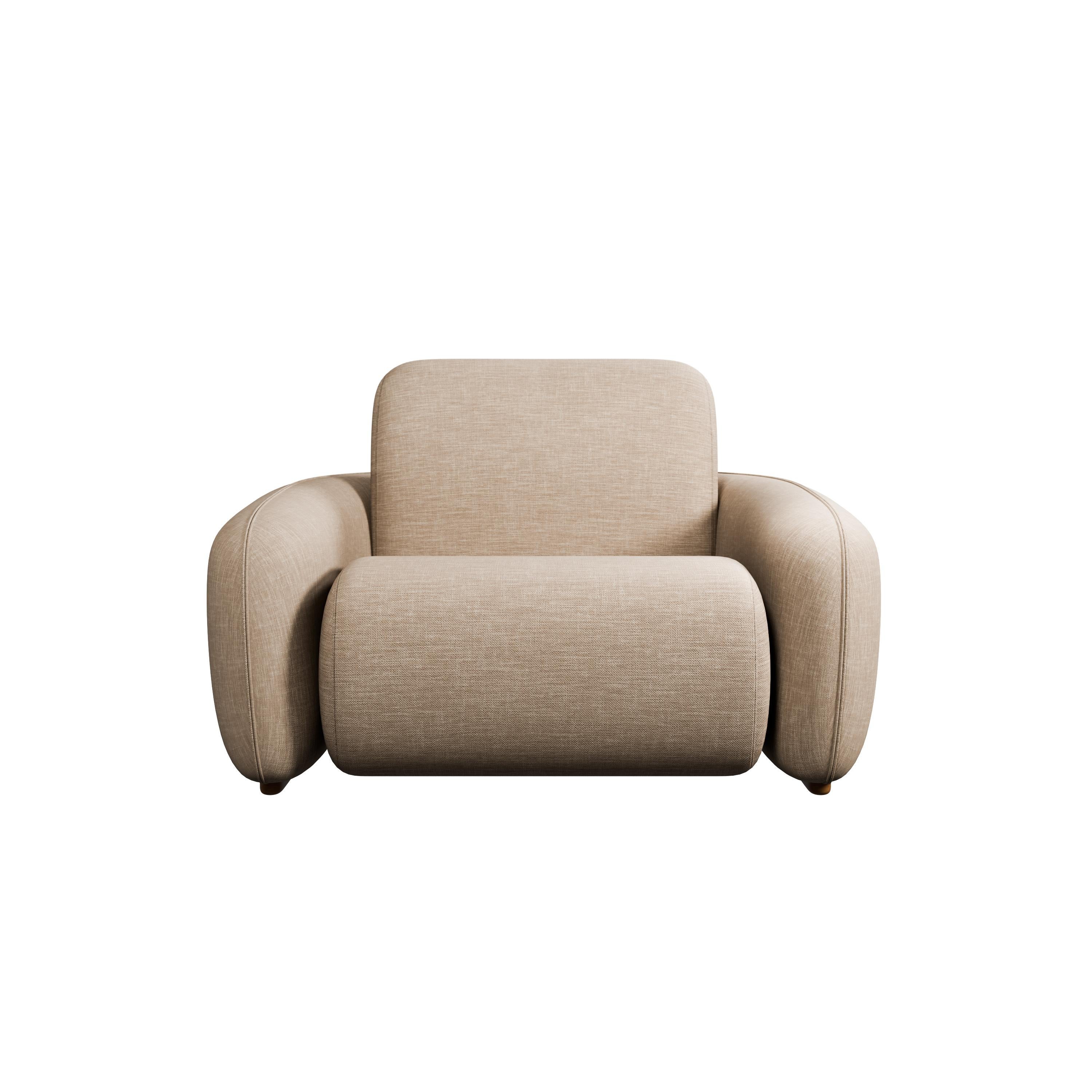 Ti presentiamo la poltrona Cotton, un capolavoro di comfort lussuoso e design elegante. Questa poltrona ti invita a sprofondare nei suoi sontuosi cuscini, offrendoti un'esperienza di relax e tranquillità senza pari. Chiamata così per la sua morbida