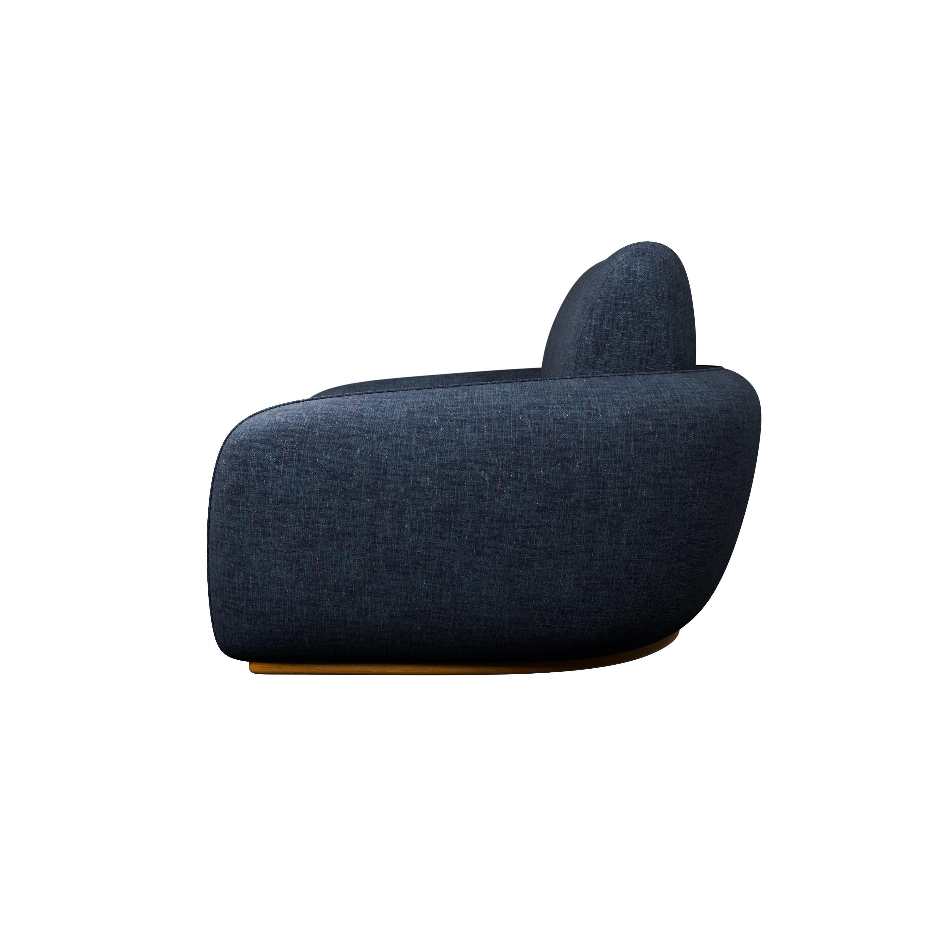 XXIe siècle et contemporain Fauteuil en coton moelleux avec tissu uni en denim fabriqué à la main par Murmurio en vente