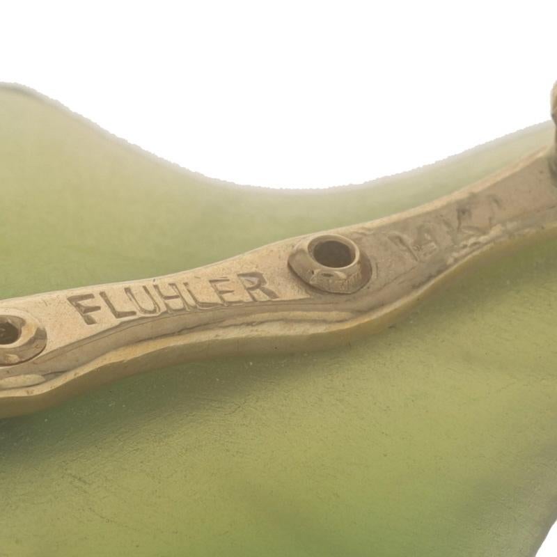 Fluhler Nephrite Jade Vintage Leaf & Vine Brooch - Yellow Gold 14k Carved Pin 1