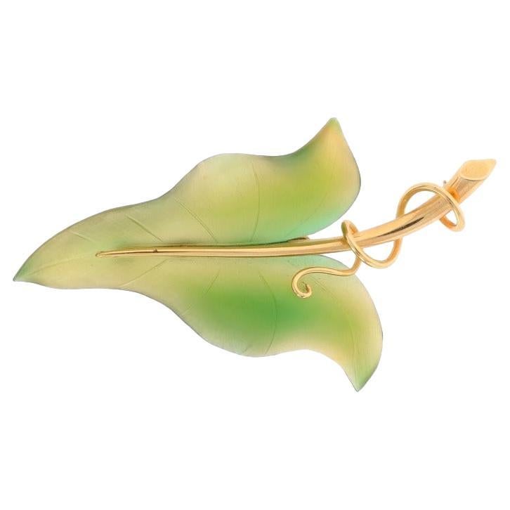 Fluhler Nephrite Jade Vintage Leaf & Vine Brooch - Yellow Gold 14k Carved Pin