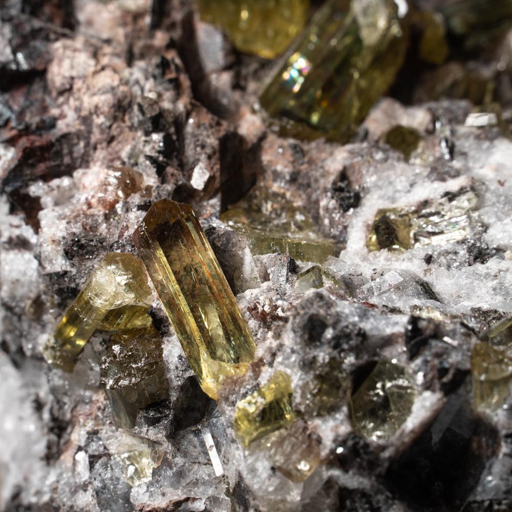 Fluorapatite crystals in Quartz from Cerro de Mercado, Durango, Mexico For Sale 1