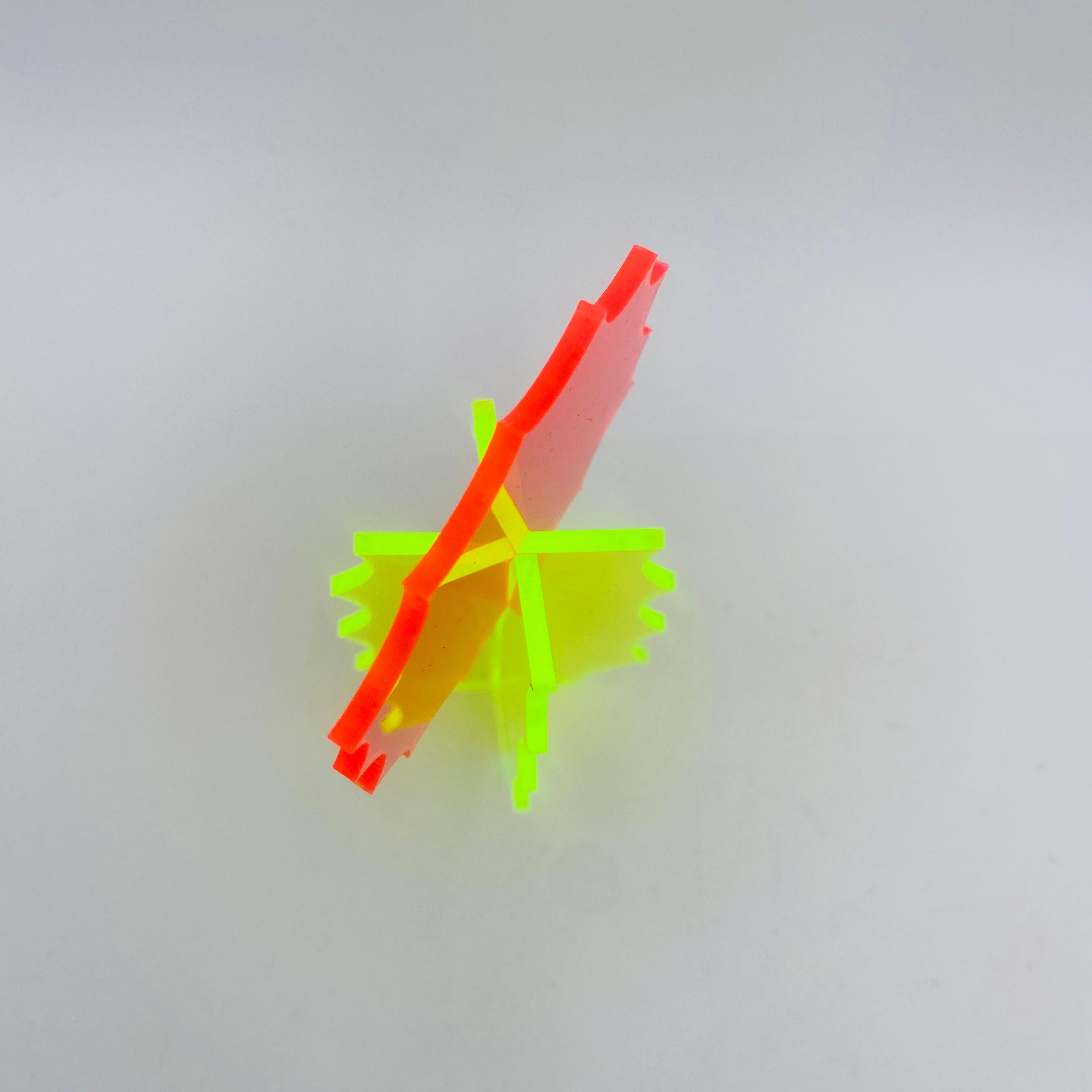XXI secolo e contemporaneo Scultura di cactus fluorescente di Nobel Truong in vendita