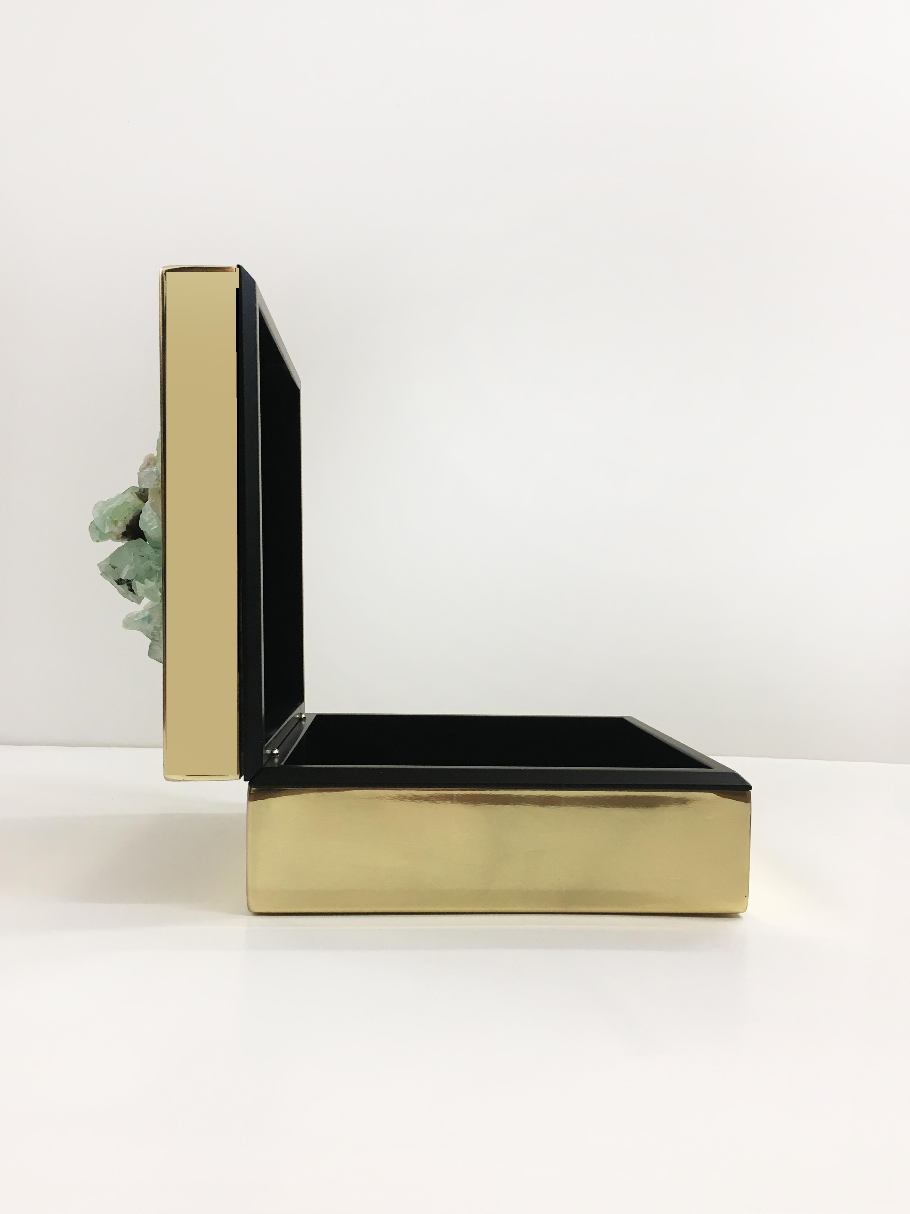 Contemporary Fluorite and Brass Jewelry Deco Box