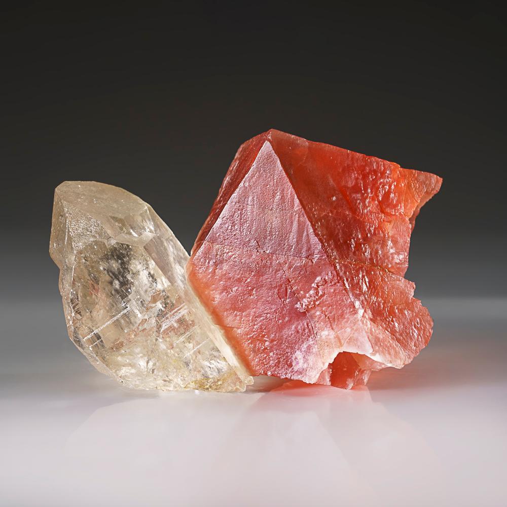 Crystal Fluorite with Quartz from Planggenstock by Strausee, Goschenen, Switzerland For Sale
