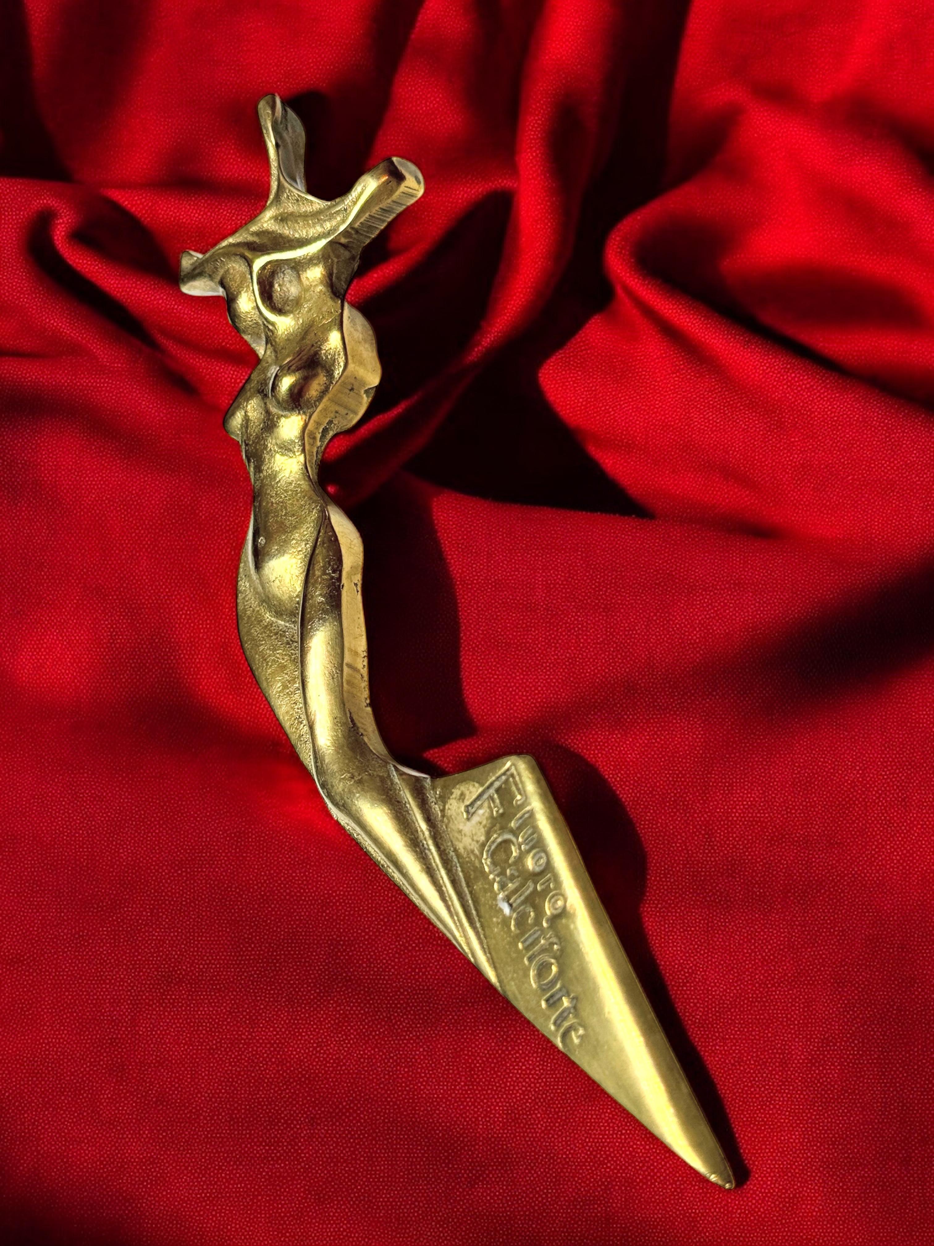 FLUORO CALCIFORTE Jugendstil Nackte Dame Brieföffner Antik 1900s im Angebot 4