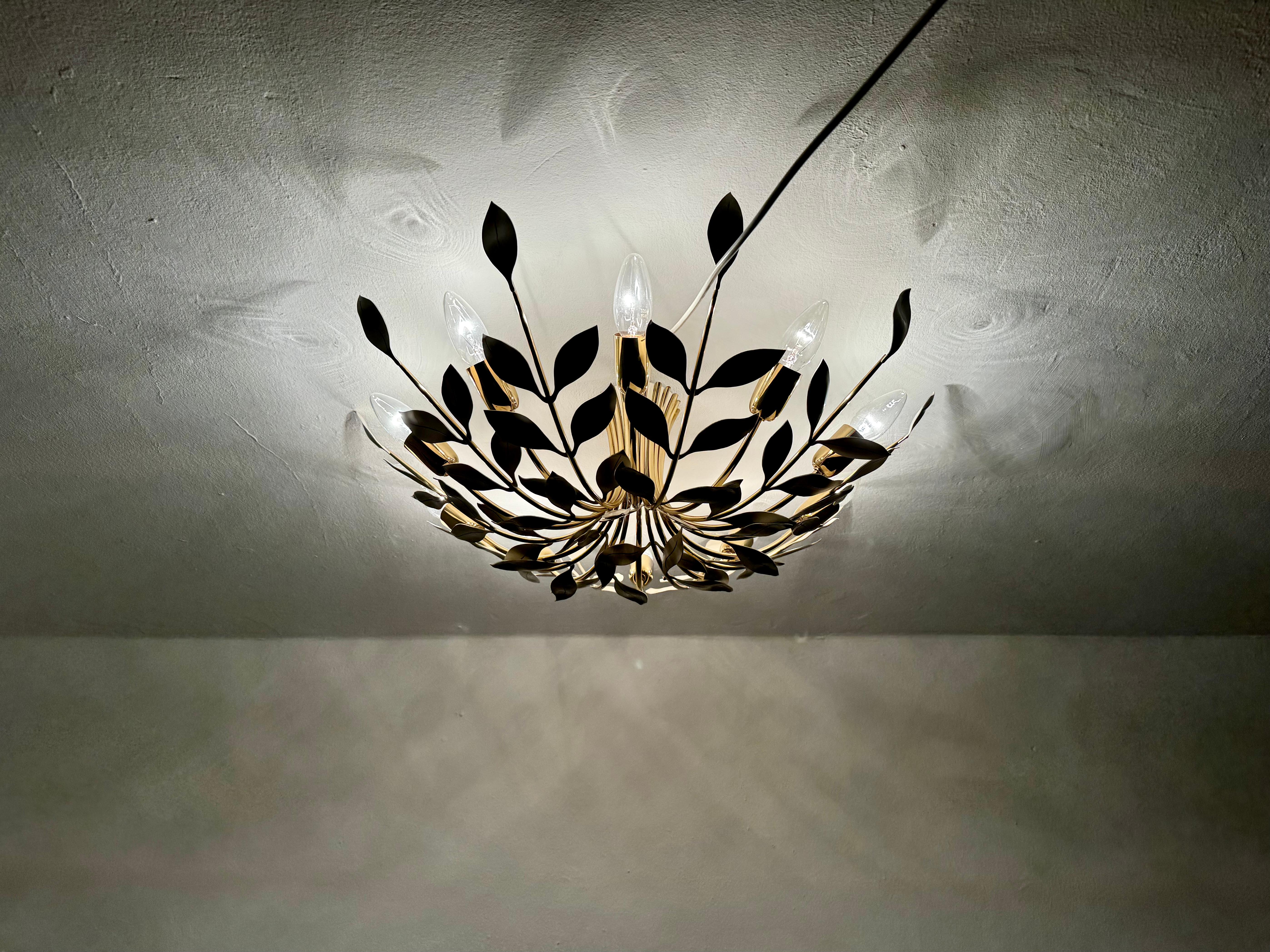 Flush Chandelier by Vereinigte Werkstätten München For Sale 4