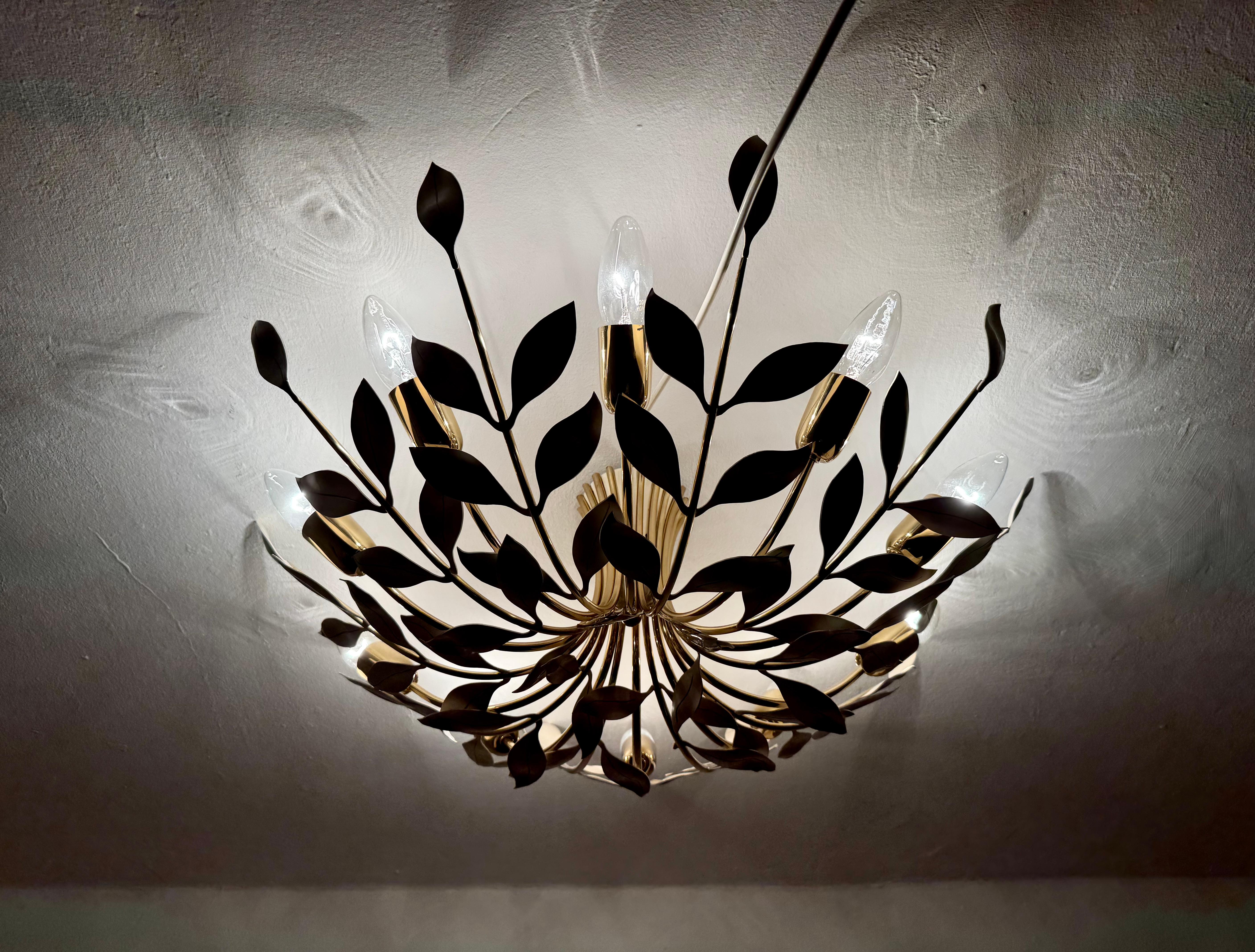 Flush Chandelier by Vereinigte Werkstätten München For Sale 7