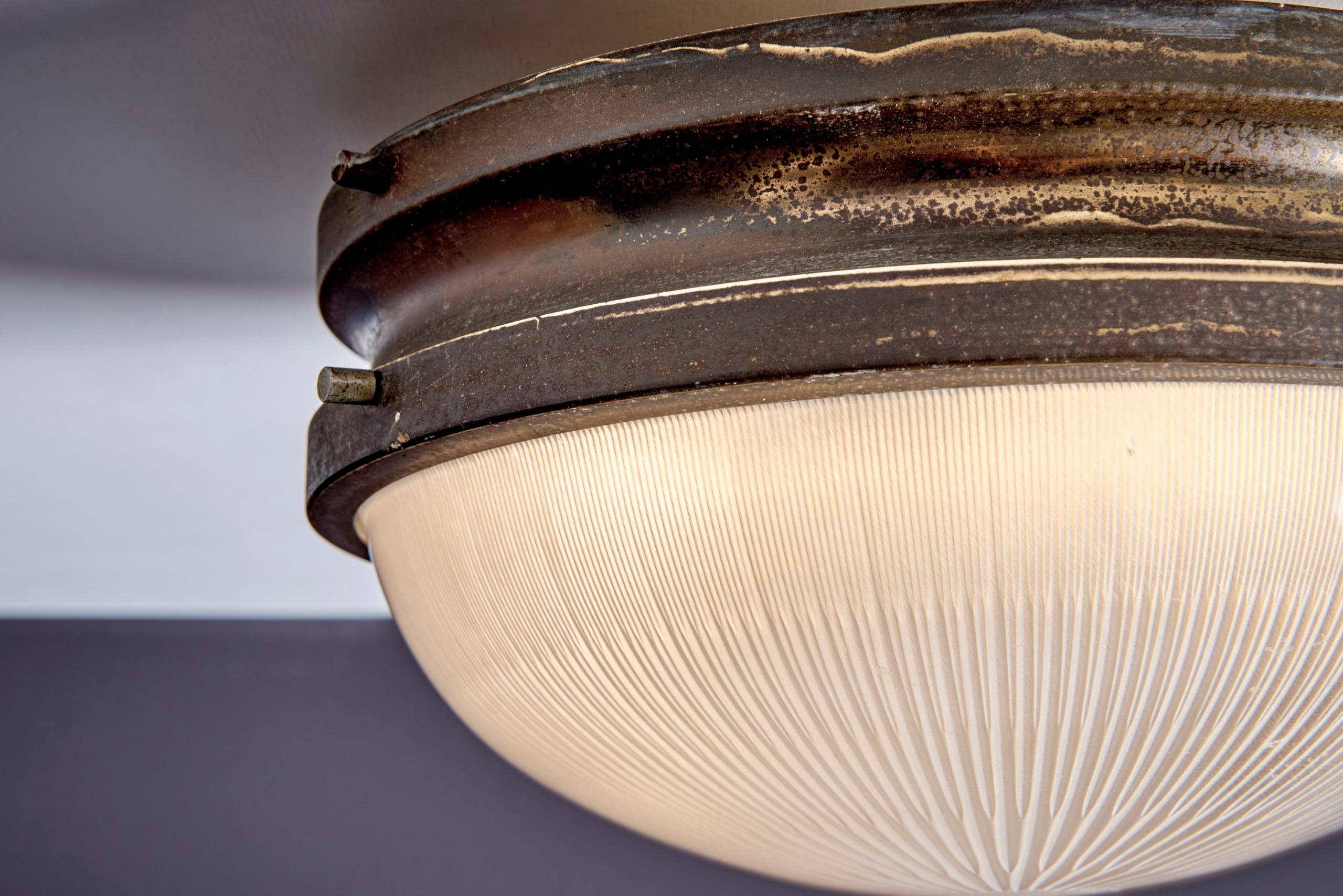 Laiton encastré # 2 État moyen - En vente à Berlin, DE